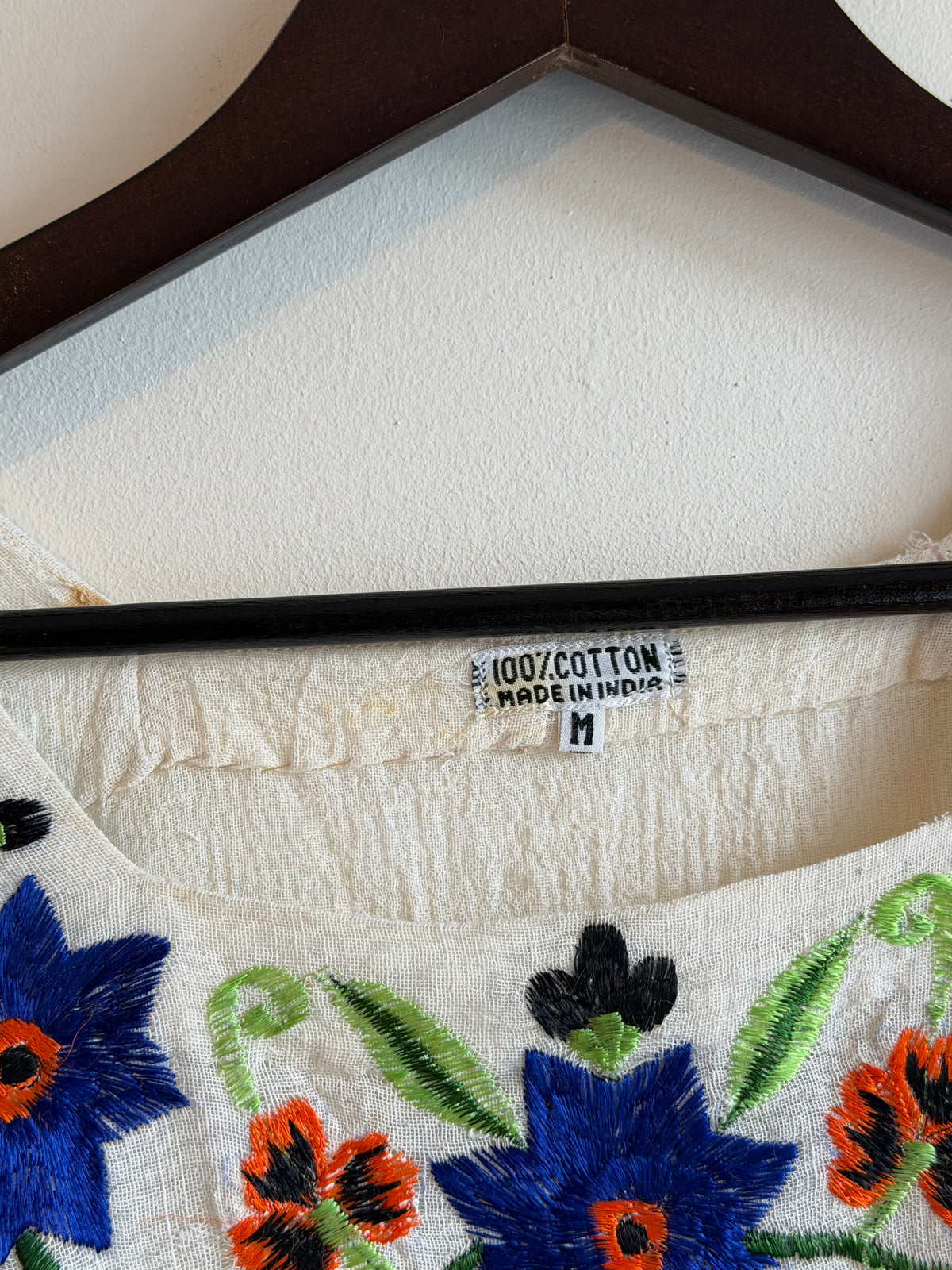 Vintage 1970s Embroidered Cotton Floral Peasant Blouse - Size Medium