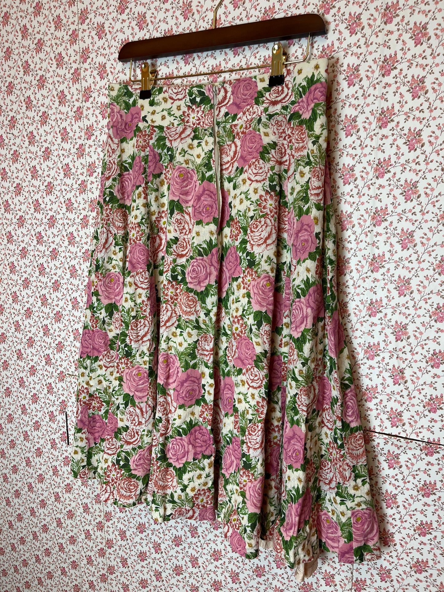 Vintage Hand Made Floral Linen Blend Pleated Skirt
