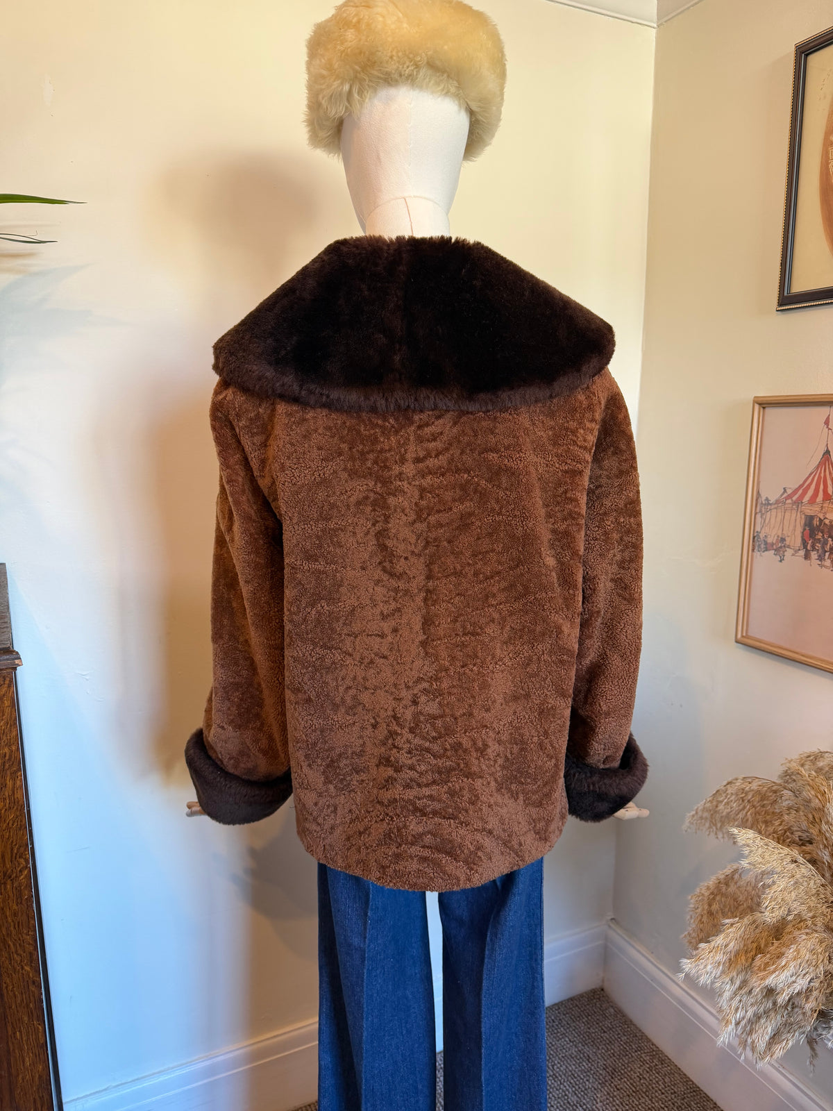 Vintage 1970s Chocolate Brown Sheepskin Collar and Cuff Jacket - Size Medium