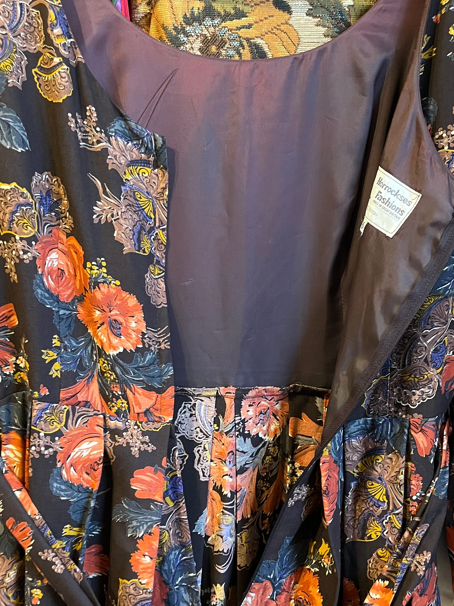 Vintage 1970s Rose Printed Scoop Neck Maxi Dress