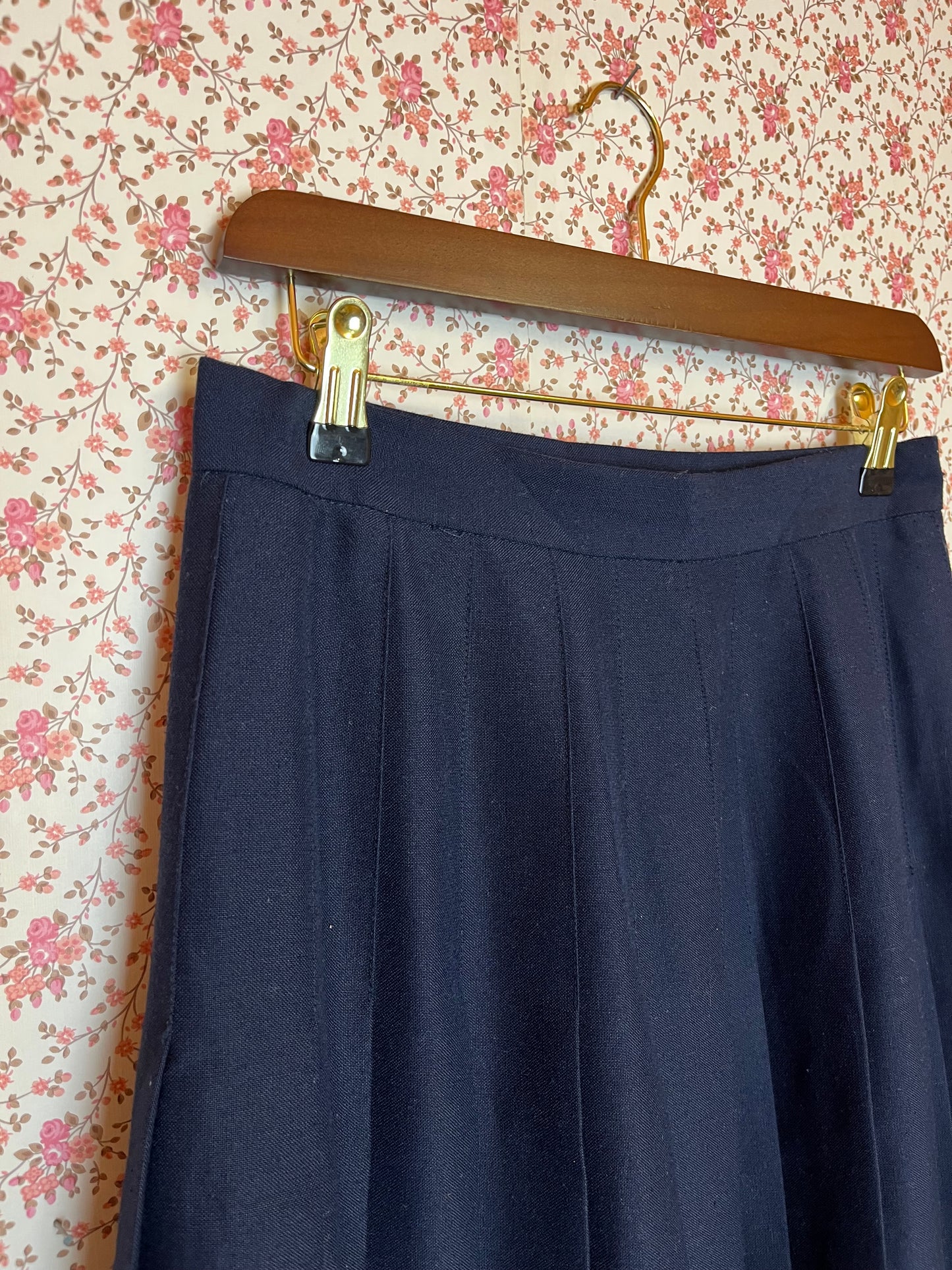 Vintage Navy Pleated Midi Skirt