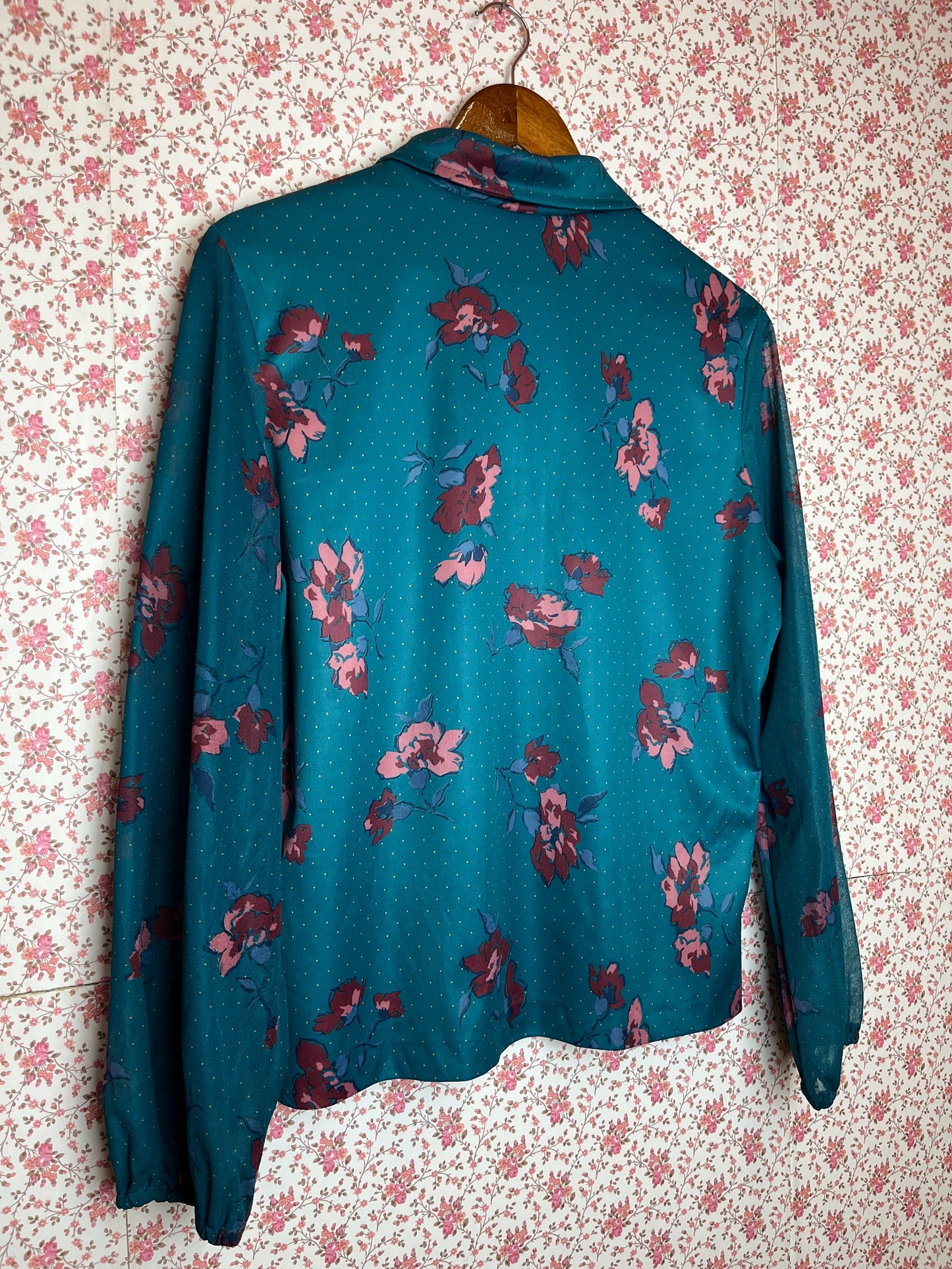 Vintage 1970s Hand Made Teal Plisse Floral Popover Shirt