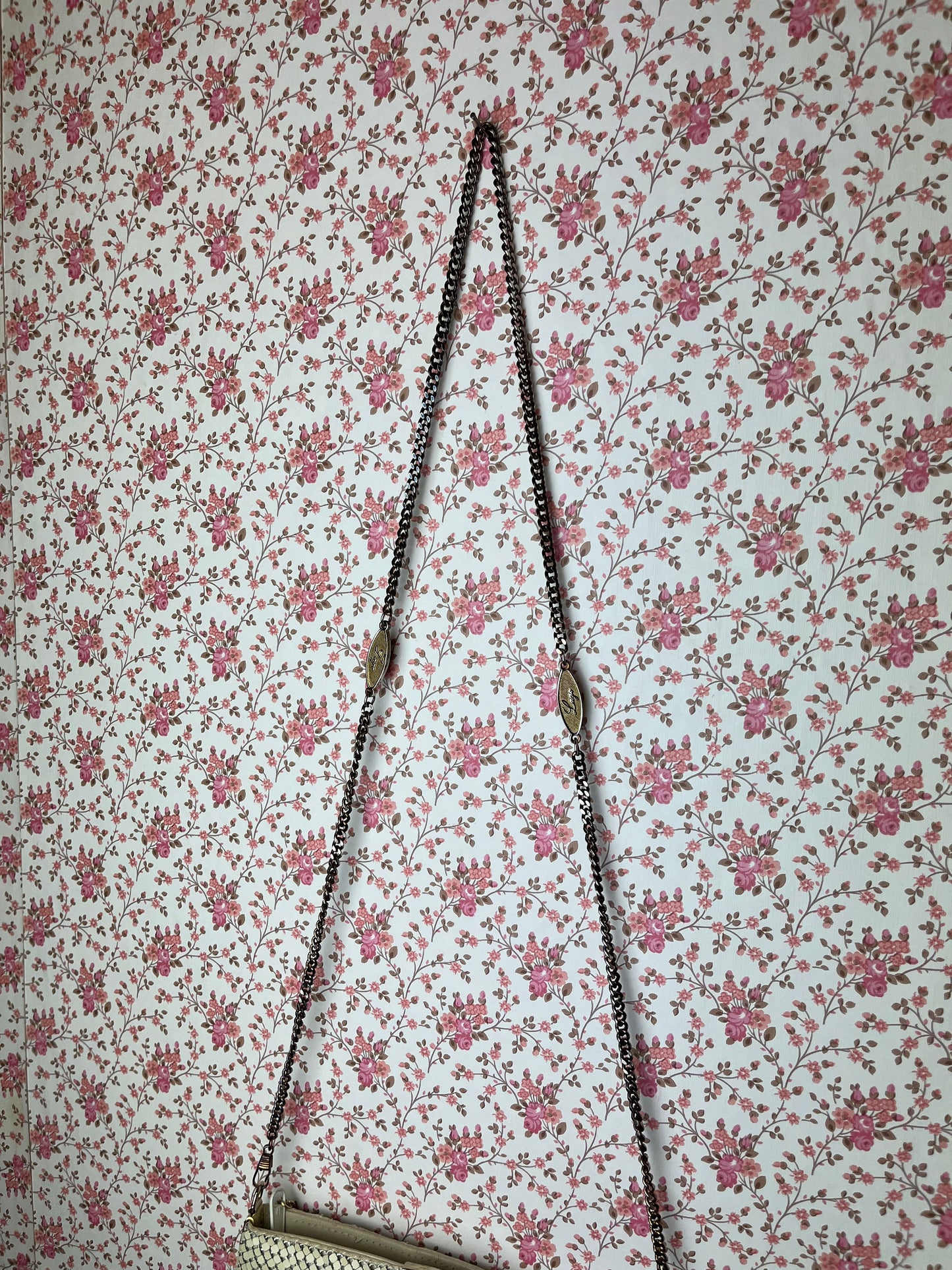 Vintage 1960s Cream Chainmail Shoulder Bag