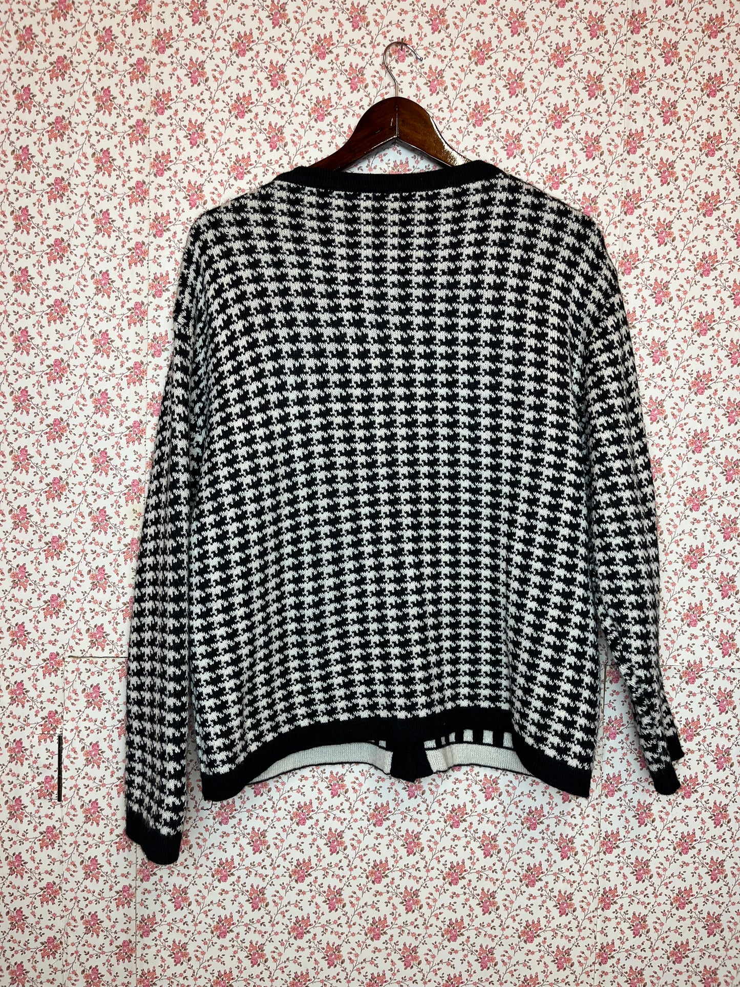 Vintage Houndstooth Check Black & White Cardigan