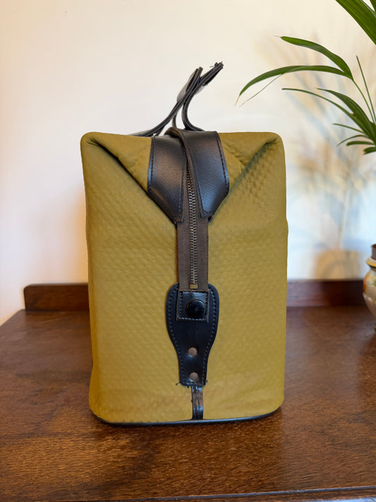 Vintage 1960s Gannex Mustard Yellow and Black Structured Travel Bag