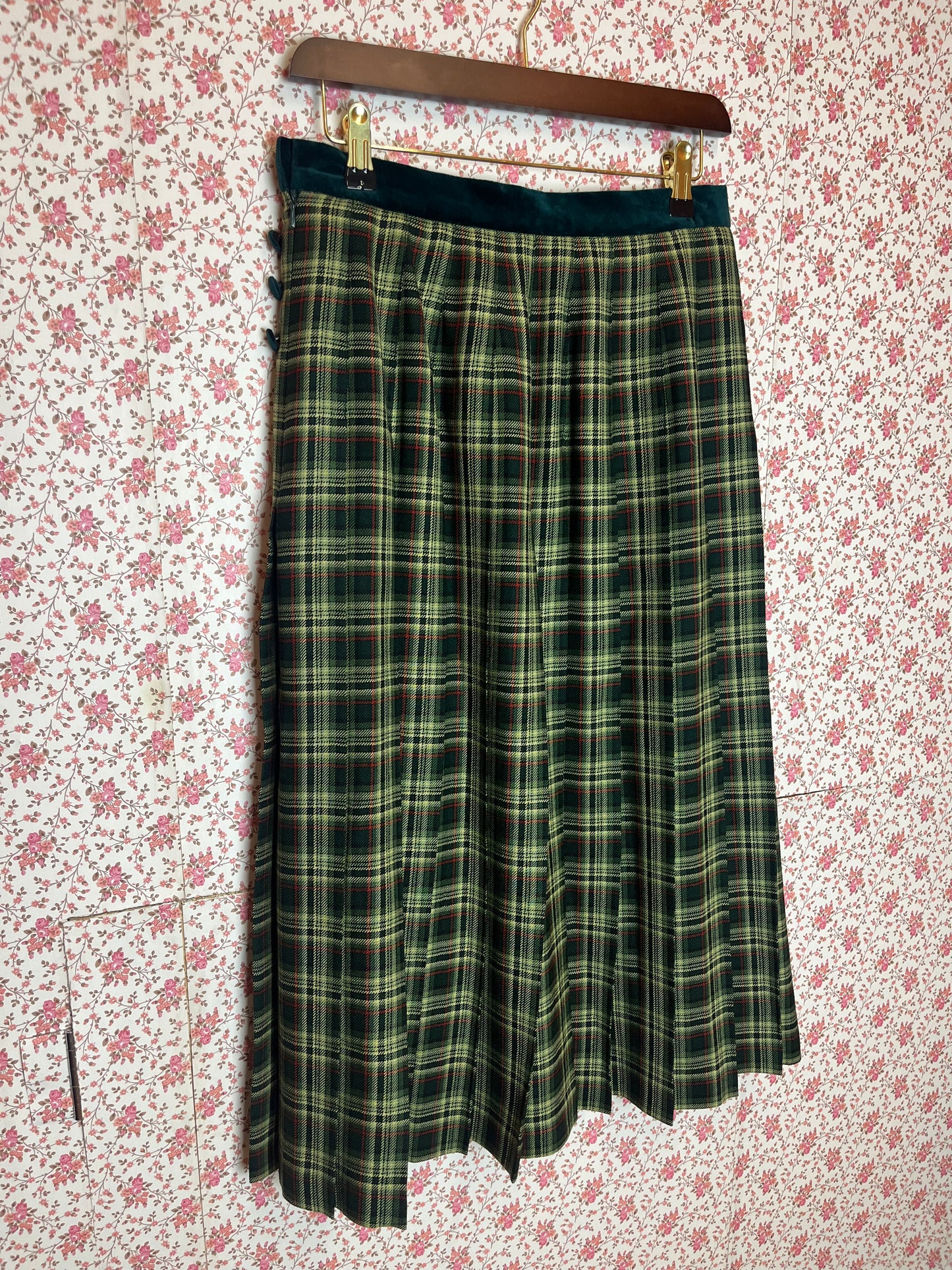 Vintage 1980s Green Checked Pleated Midi Skirt with Velvet