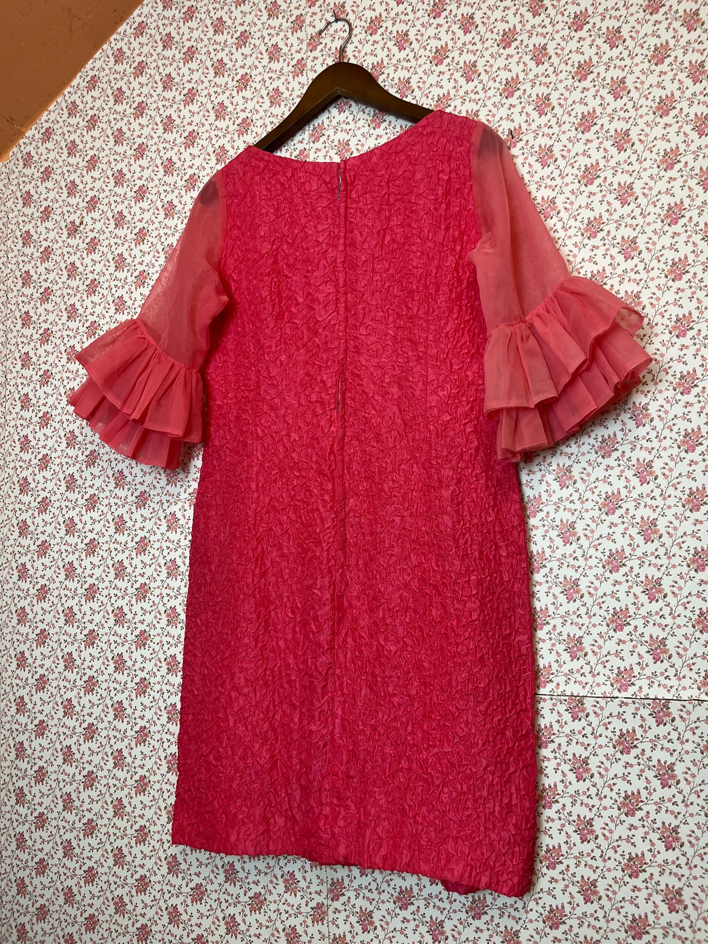 Vintage 1960s Handmade Textured Wiggle Dress