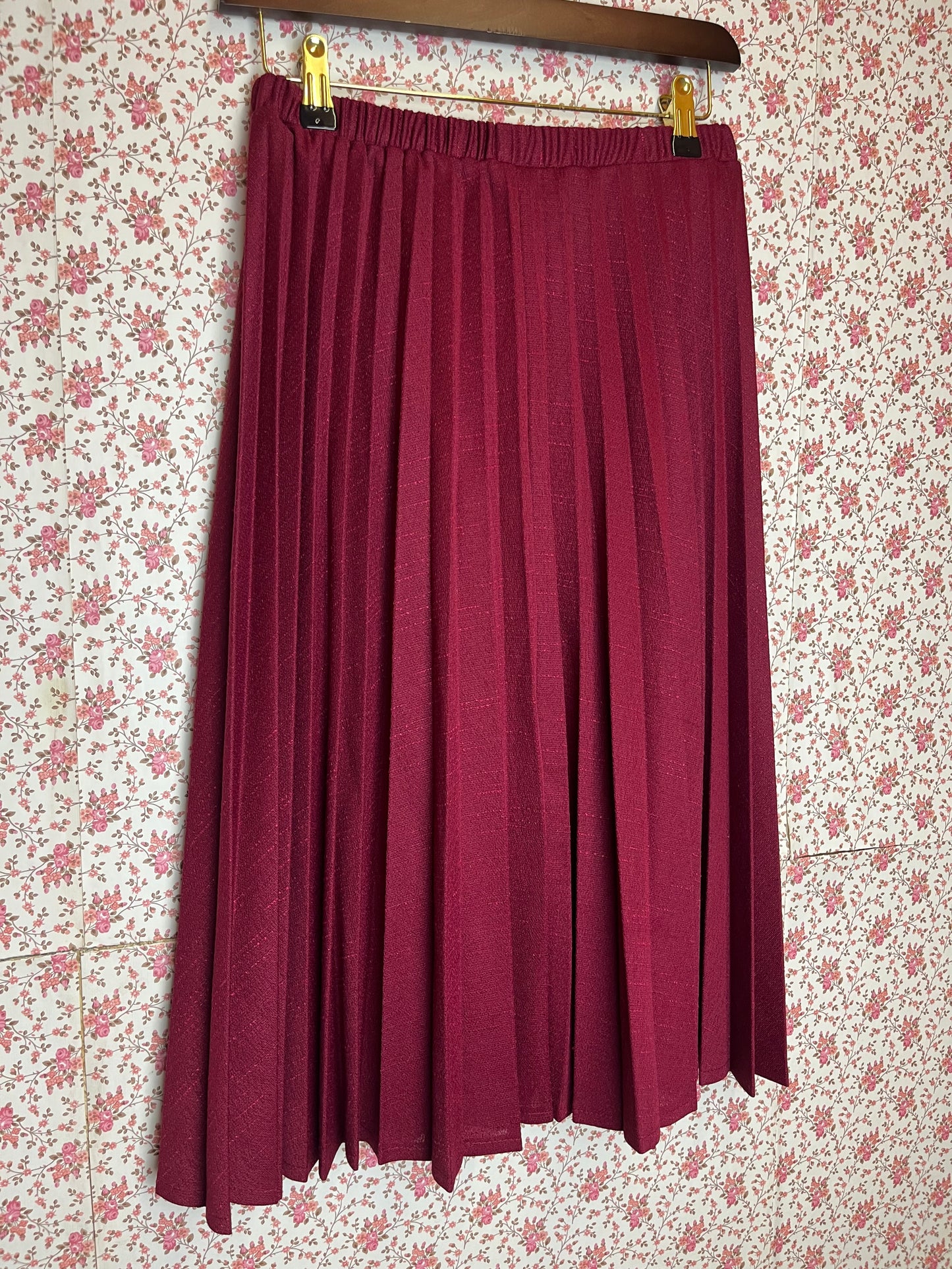 Vintage 1980s Burgundy Pleated Midi Skirt