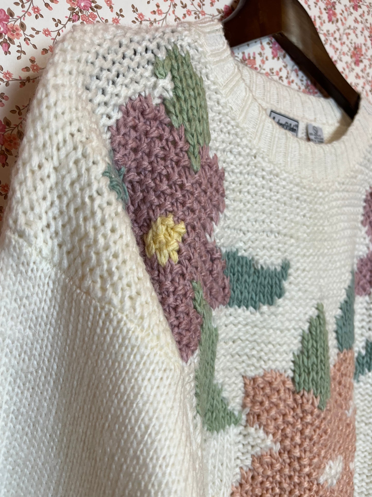 Vintage 1980s Floral Knit Jumper