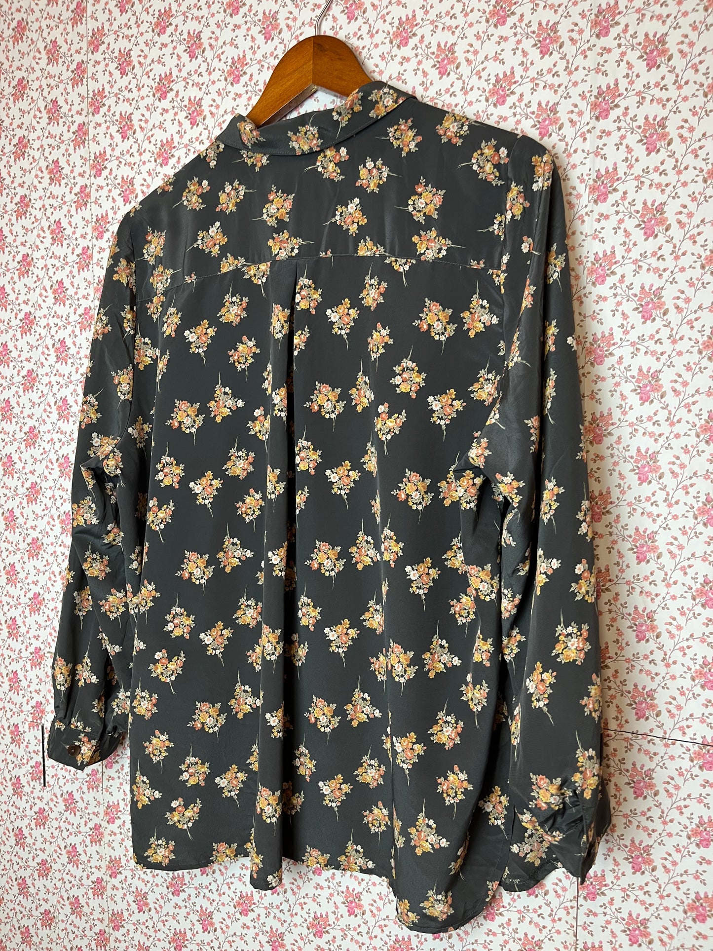 Vintage 1960s Floral Balloon Sleeve Shirt