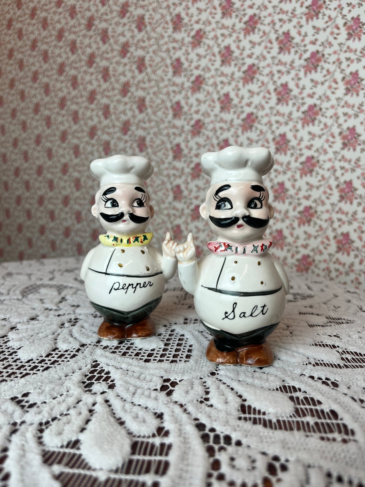 Vintage Italian Chefs Ceramic Salt & Pepper Shakers