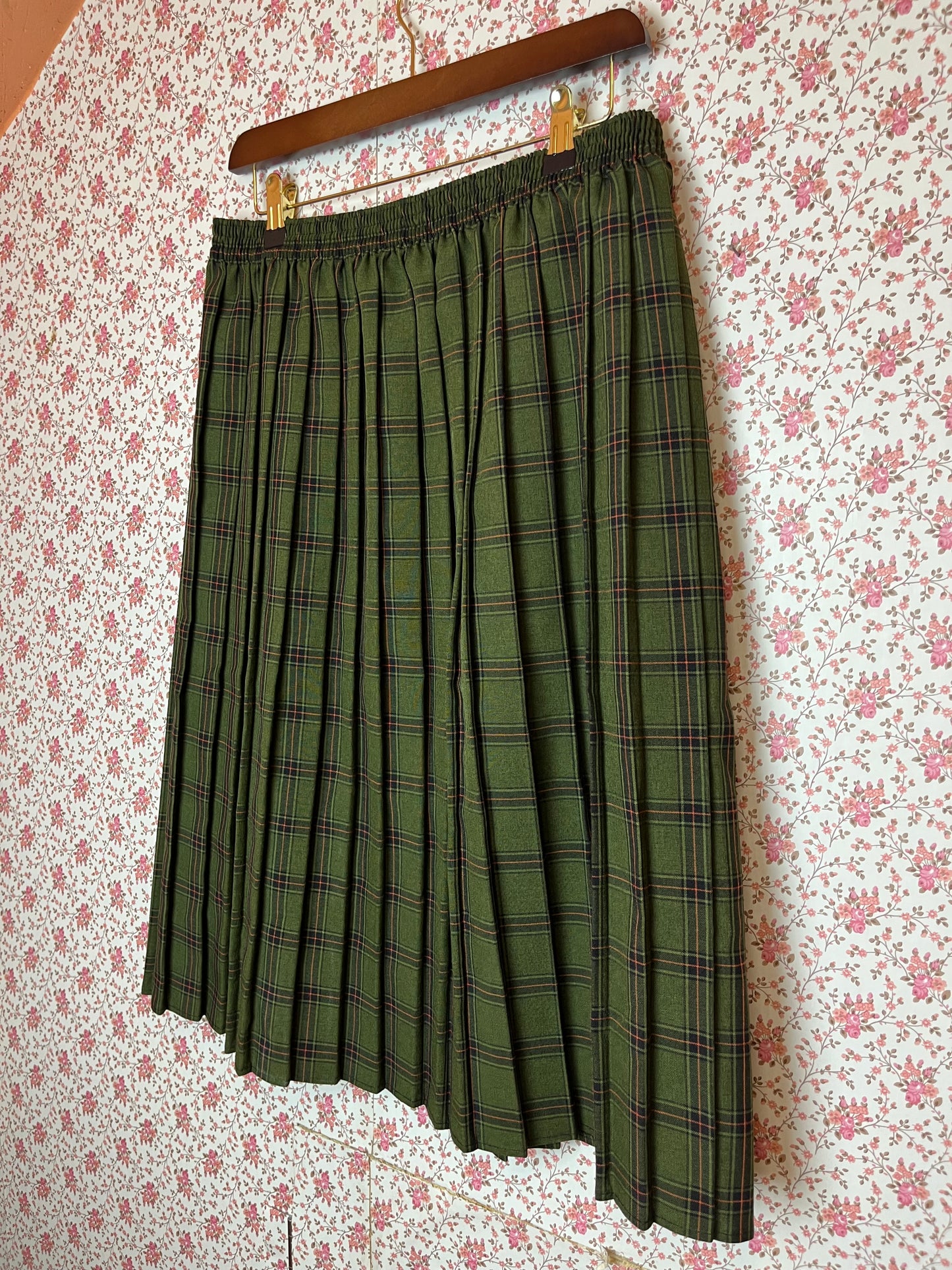 Vintage 1970s Green Checked Pleated Midi Skirt