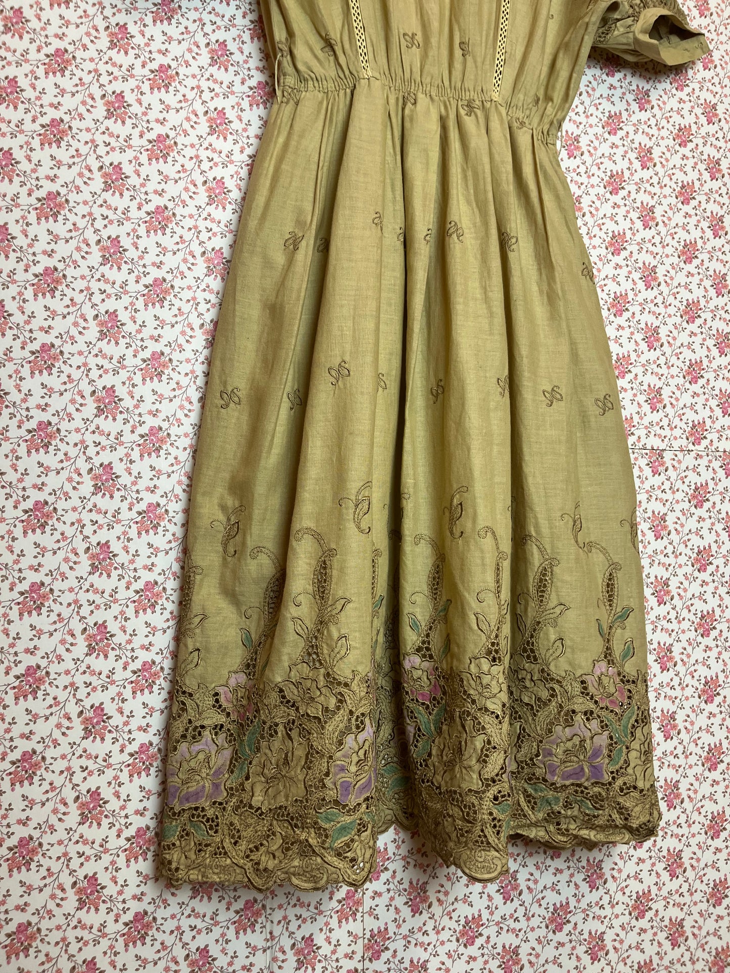 Vintage 1970s Cotton Broderie Anglaise Painted Tea Dress