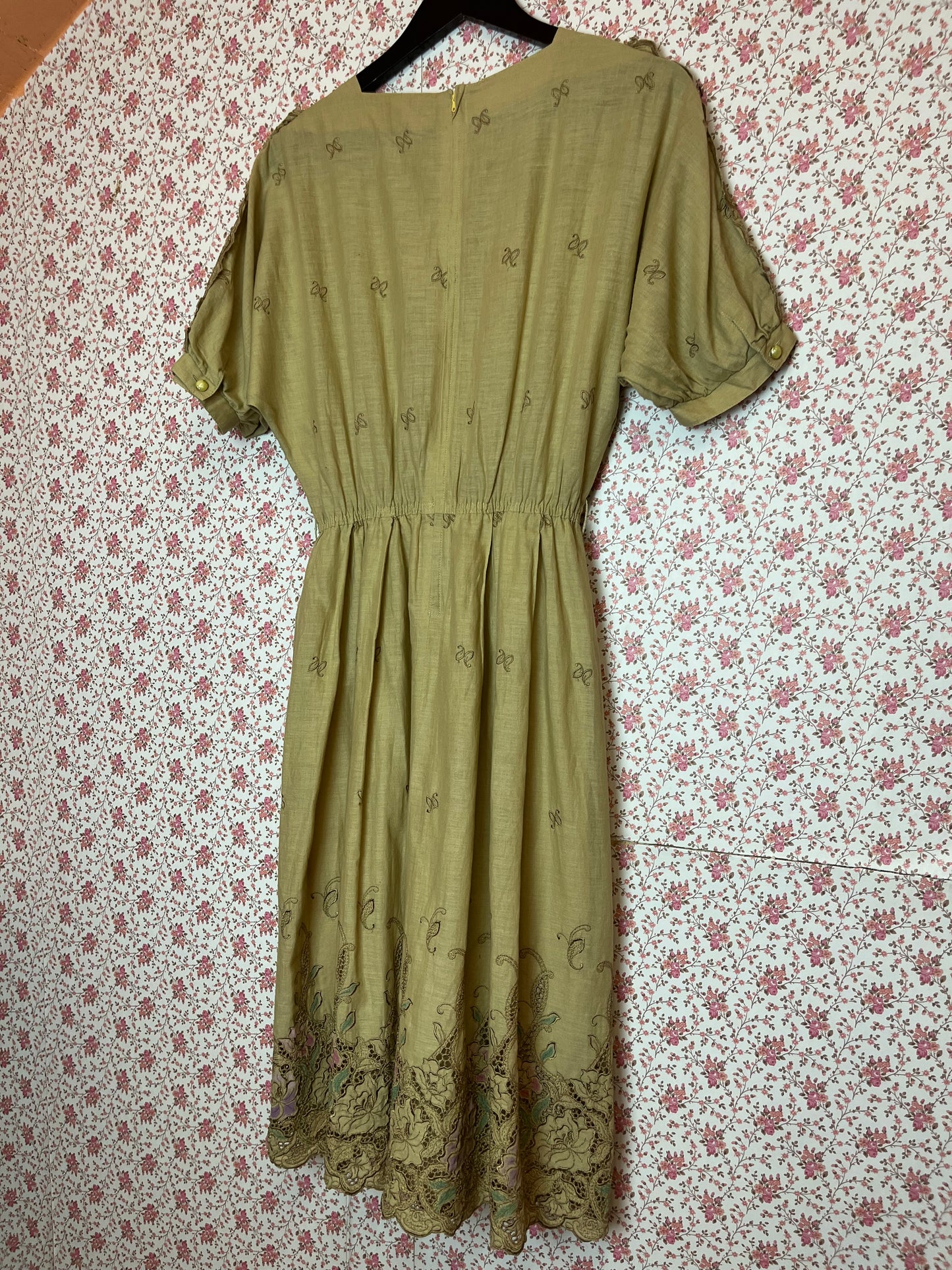 Vintage 1970s Cotton Broderie Anglaise Painted Tea Dress