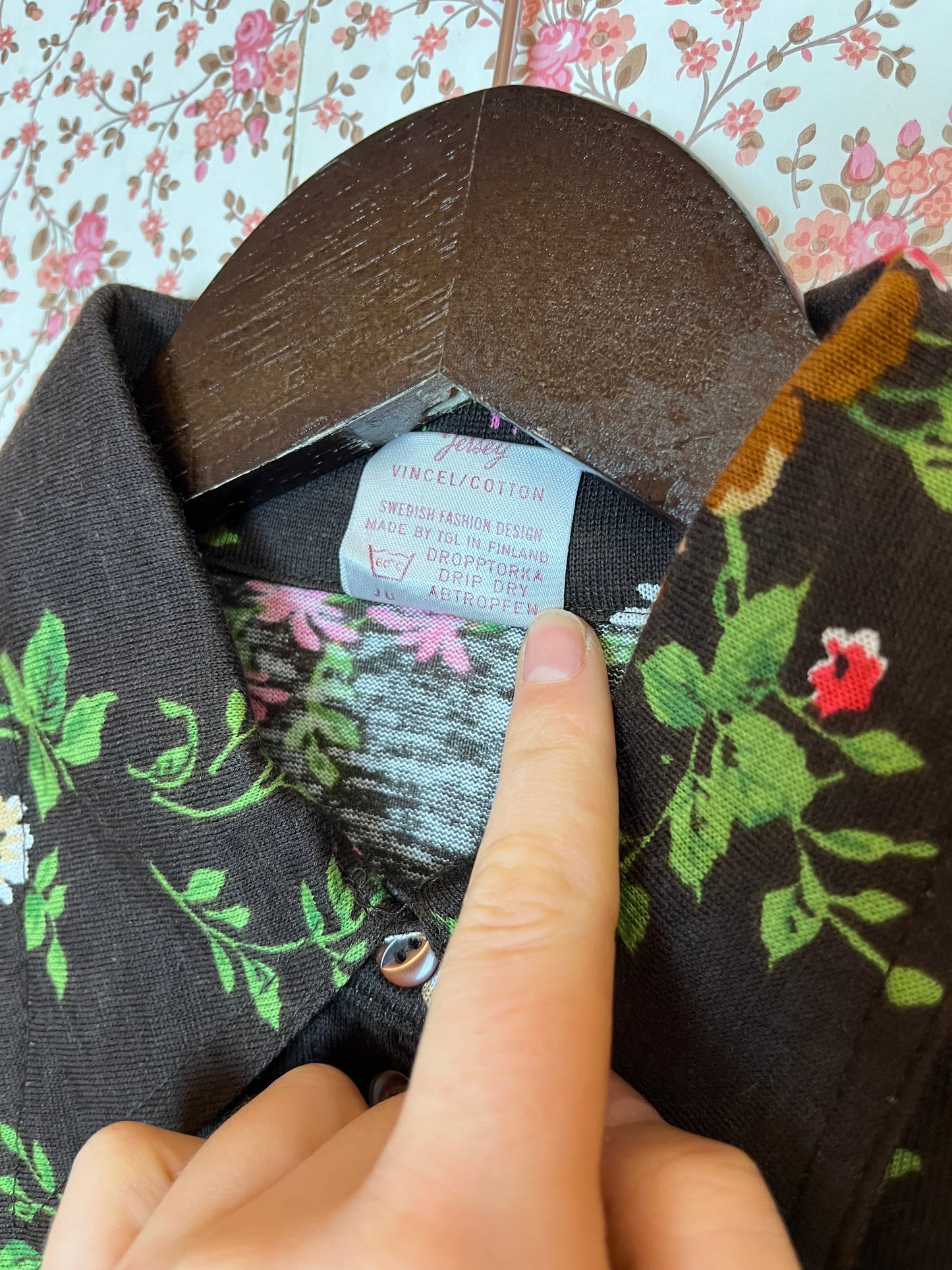 Vintage 1970s Floral & Bird Print Popover Shirt