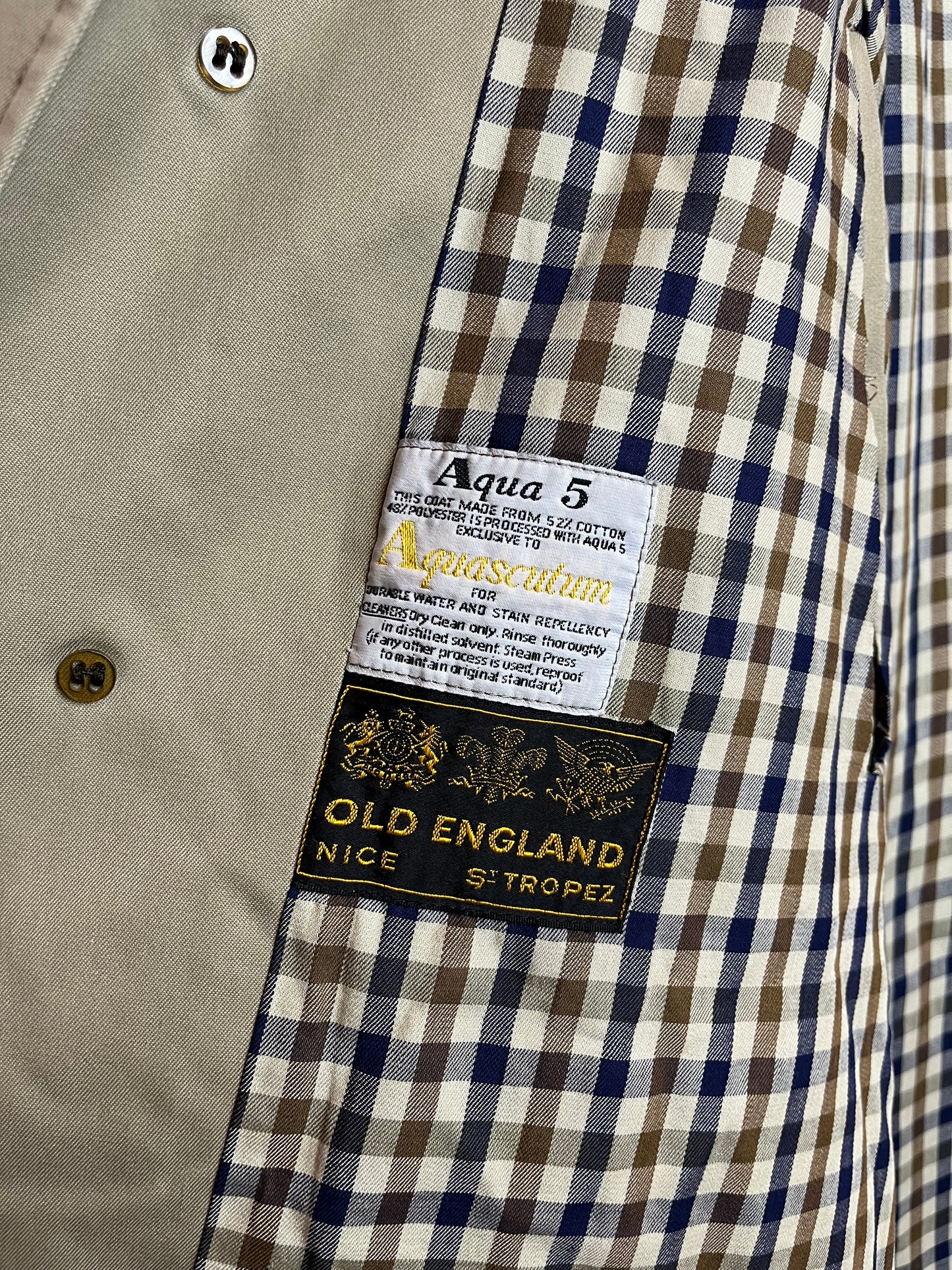 Vintage Aquascutum Aqua 5 Beige Rainproof Mac