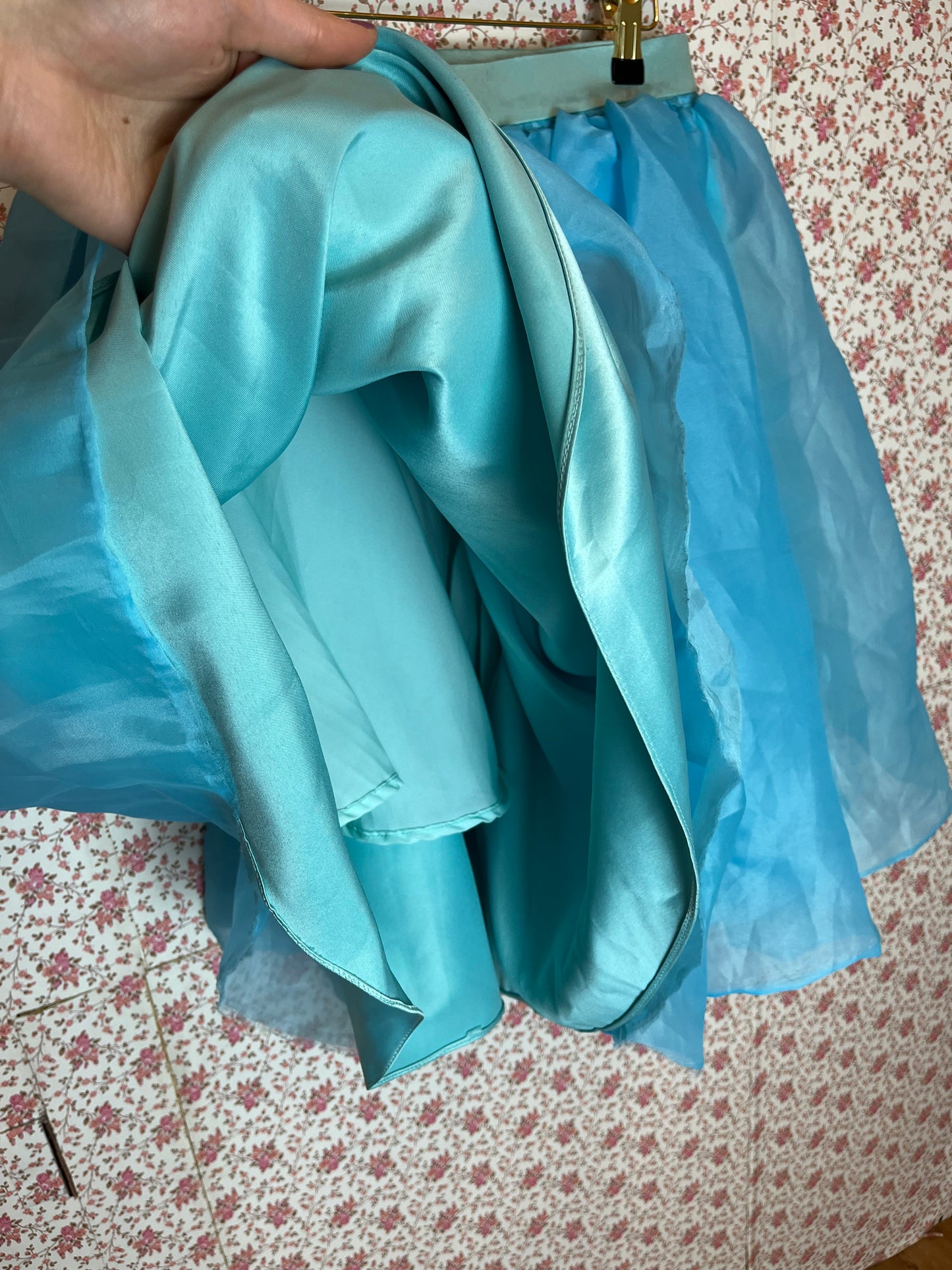 Vintage 1950s Hand Made Sky Blue Puff Ball Skirt