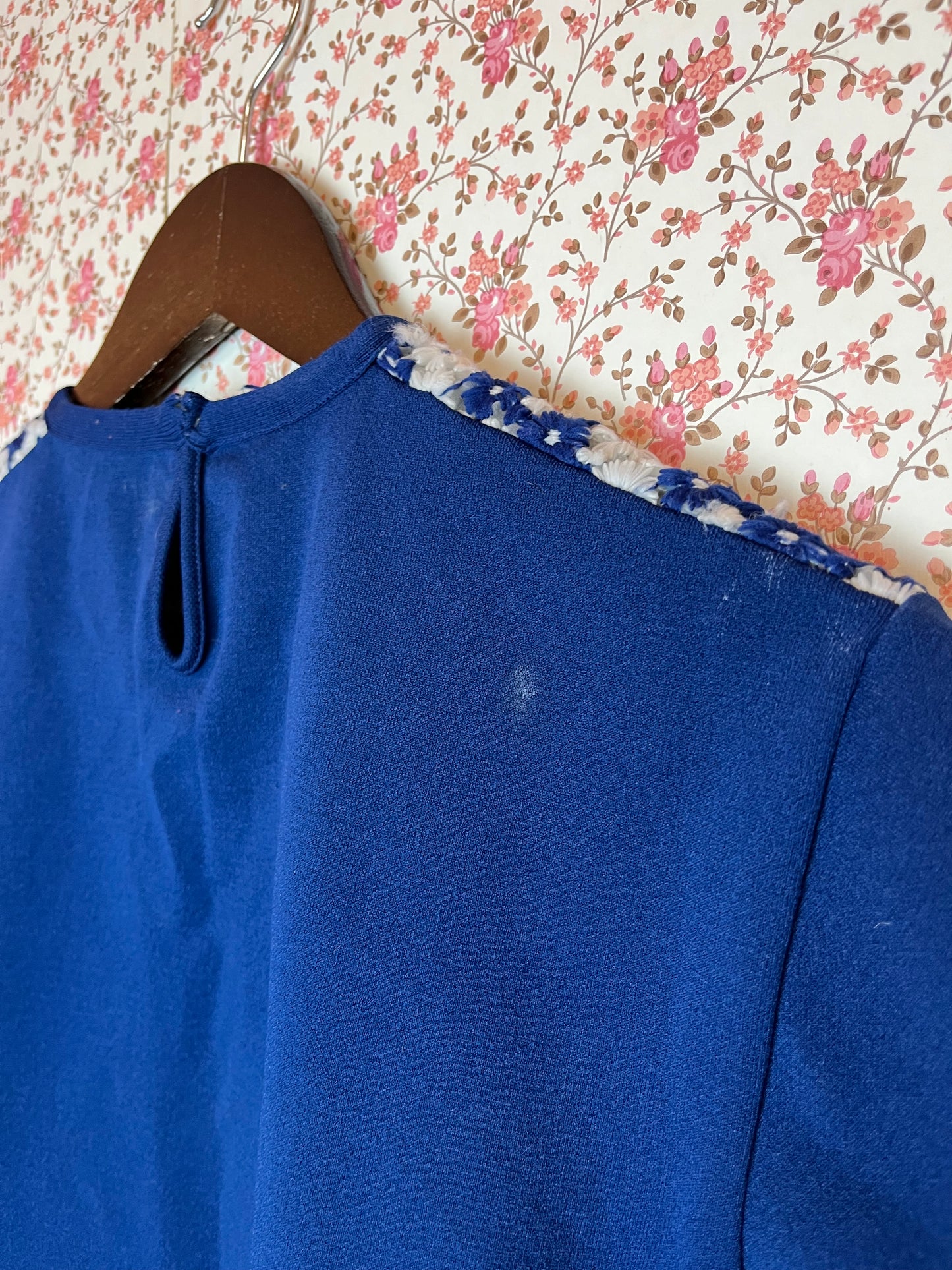 Vintage 1960s Floral Embroidered Semi Sheer Tee