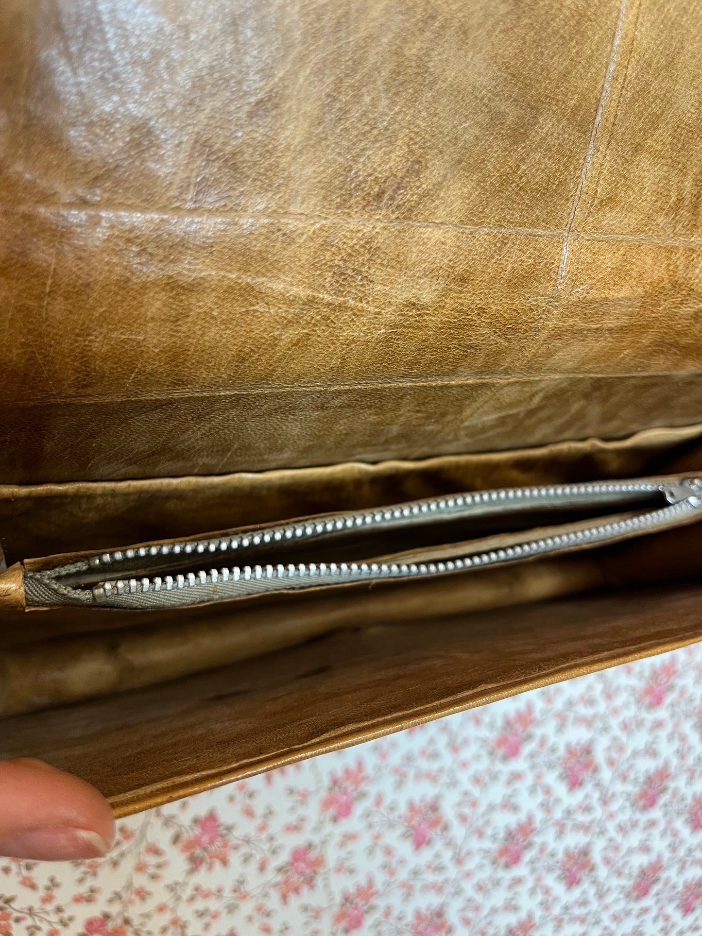 Vintage 1970s Snakeskin Envelope Bag