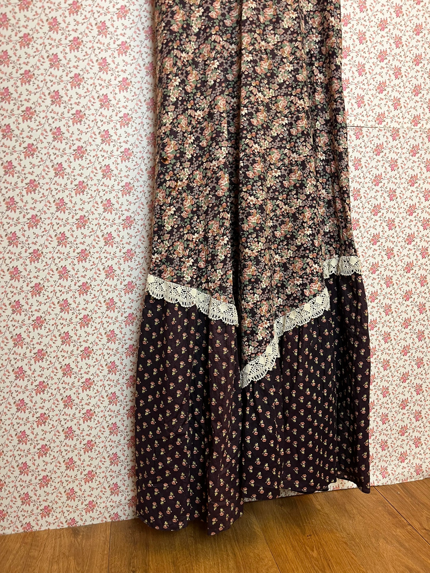 Vintage 1970s Victoriana High Neck Prairie Dress
