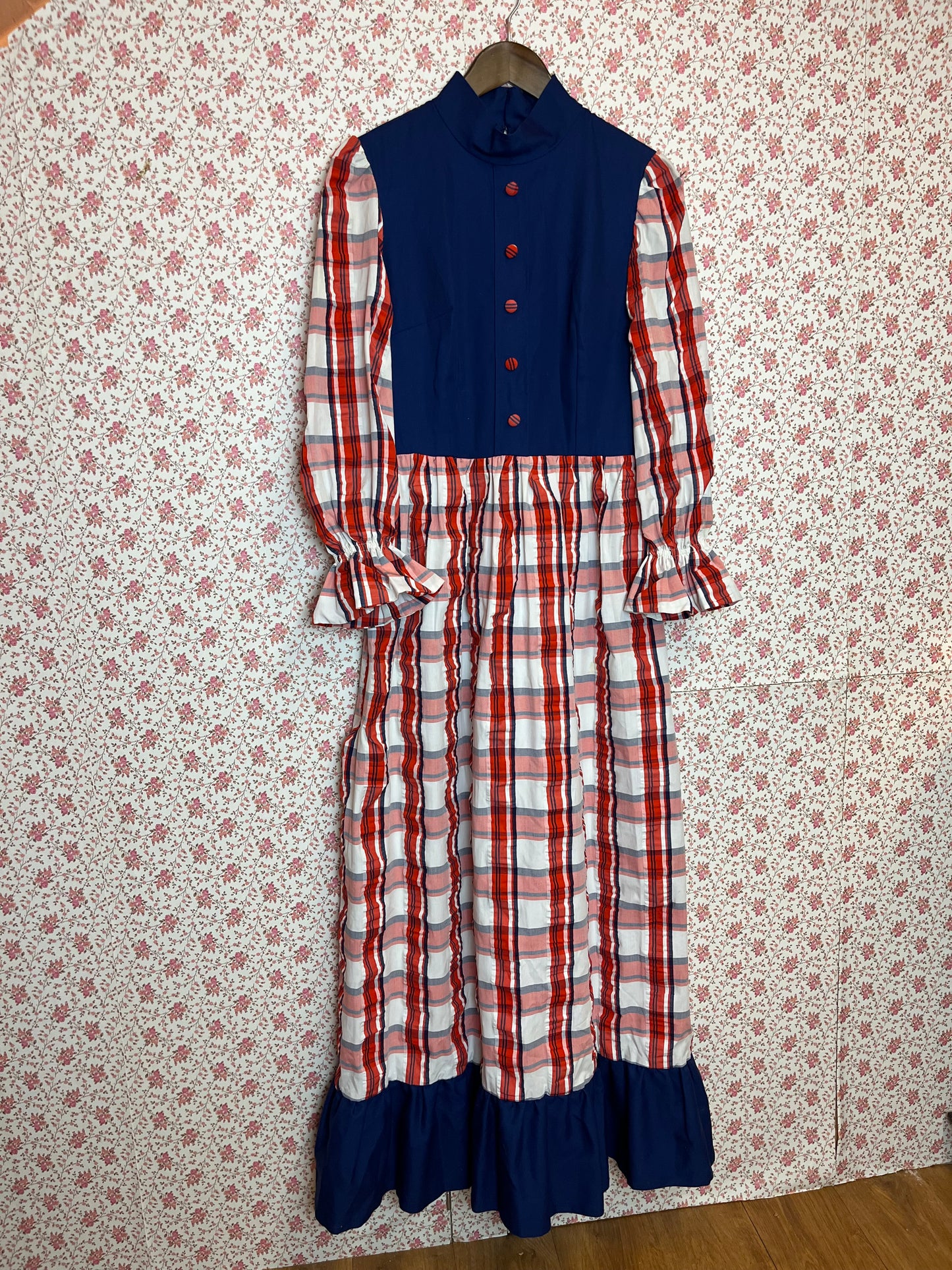 Vintage 1970s Hand Made Checked Long Sleeve Maxi Prairie Dress