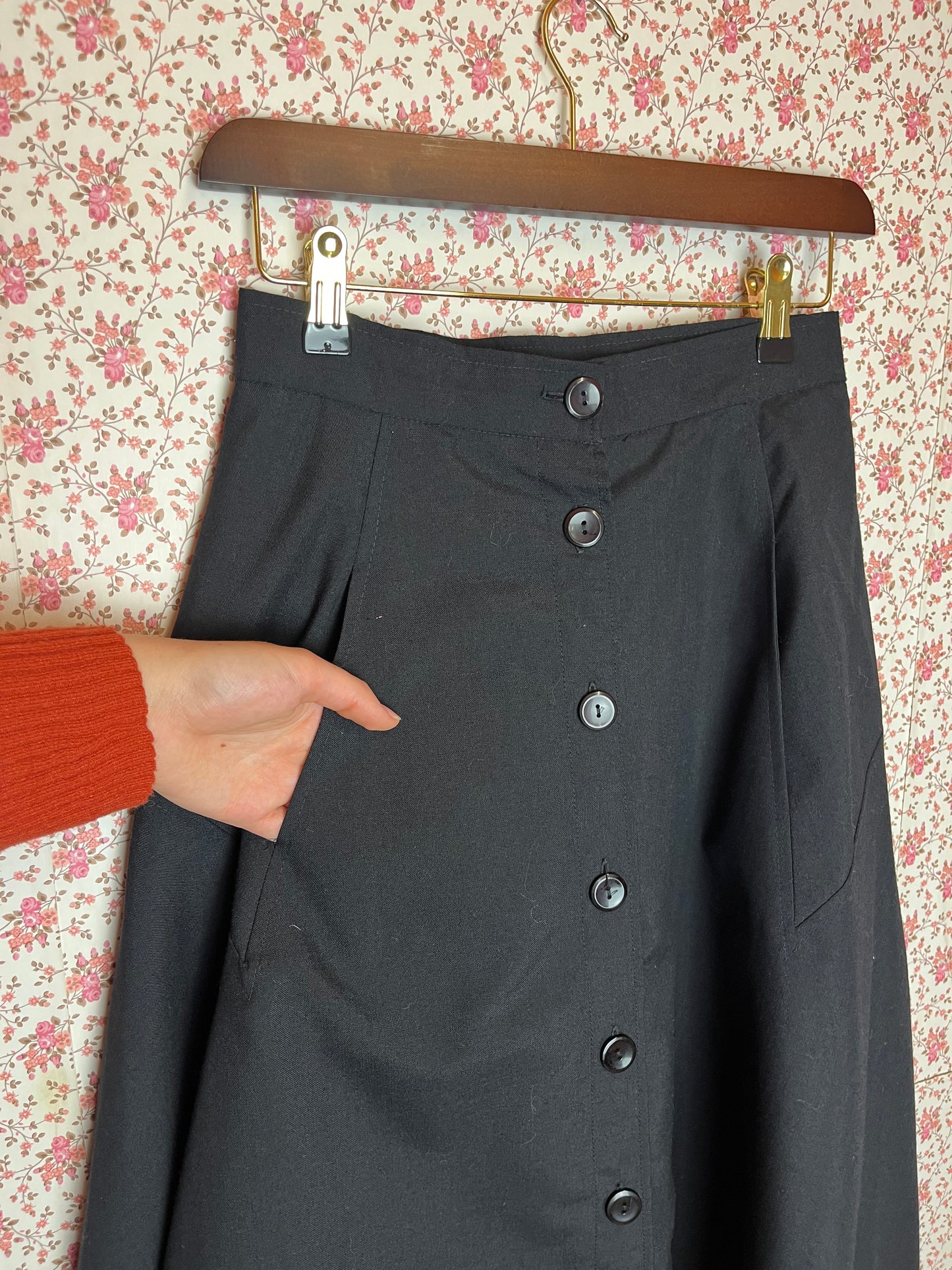 Vintage 1960s Black Full A Line Midi Skirt with Buttons and Pockets