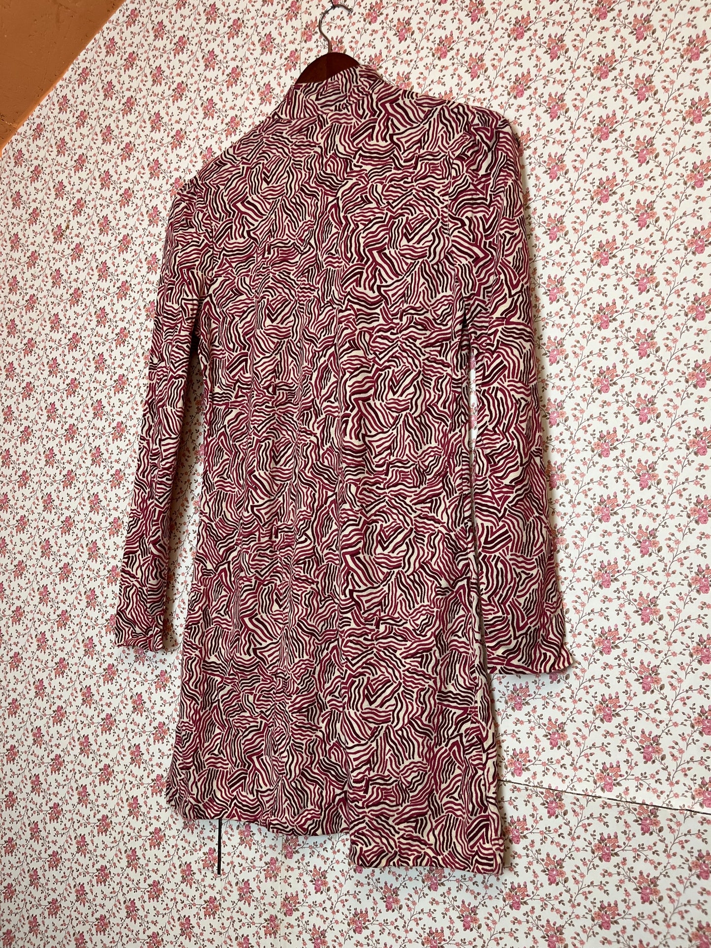 Vintage 1970s Wiggle Print High Neck Mini Dress
