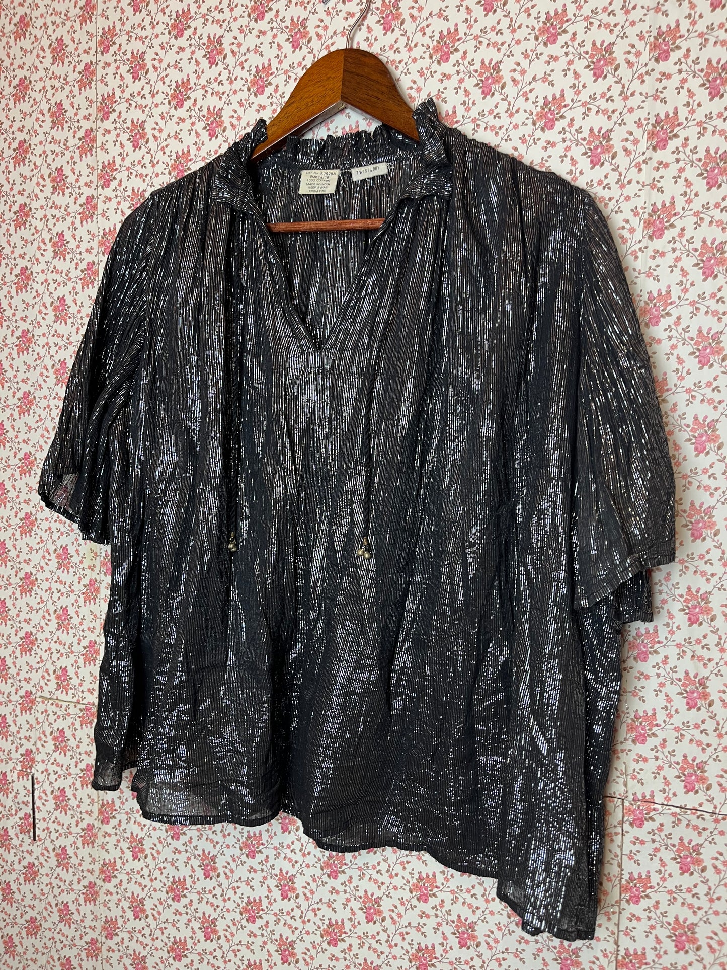 Vintage 1970s Metallic Cotton Black & Silver Crinkle Top & Skirt Set
