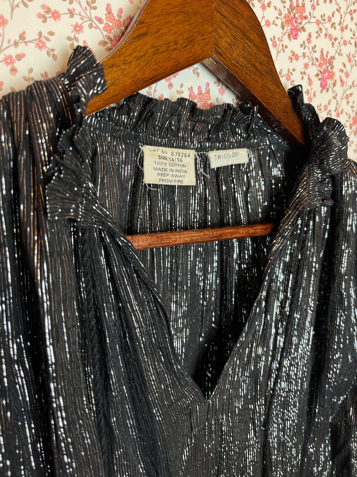 Vintage 1970s Metallic Cotton Black & Silver Crinkle Top & Skirt Set