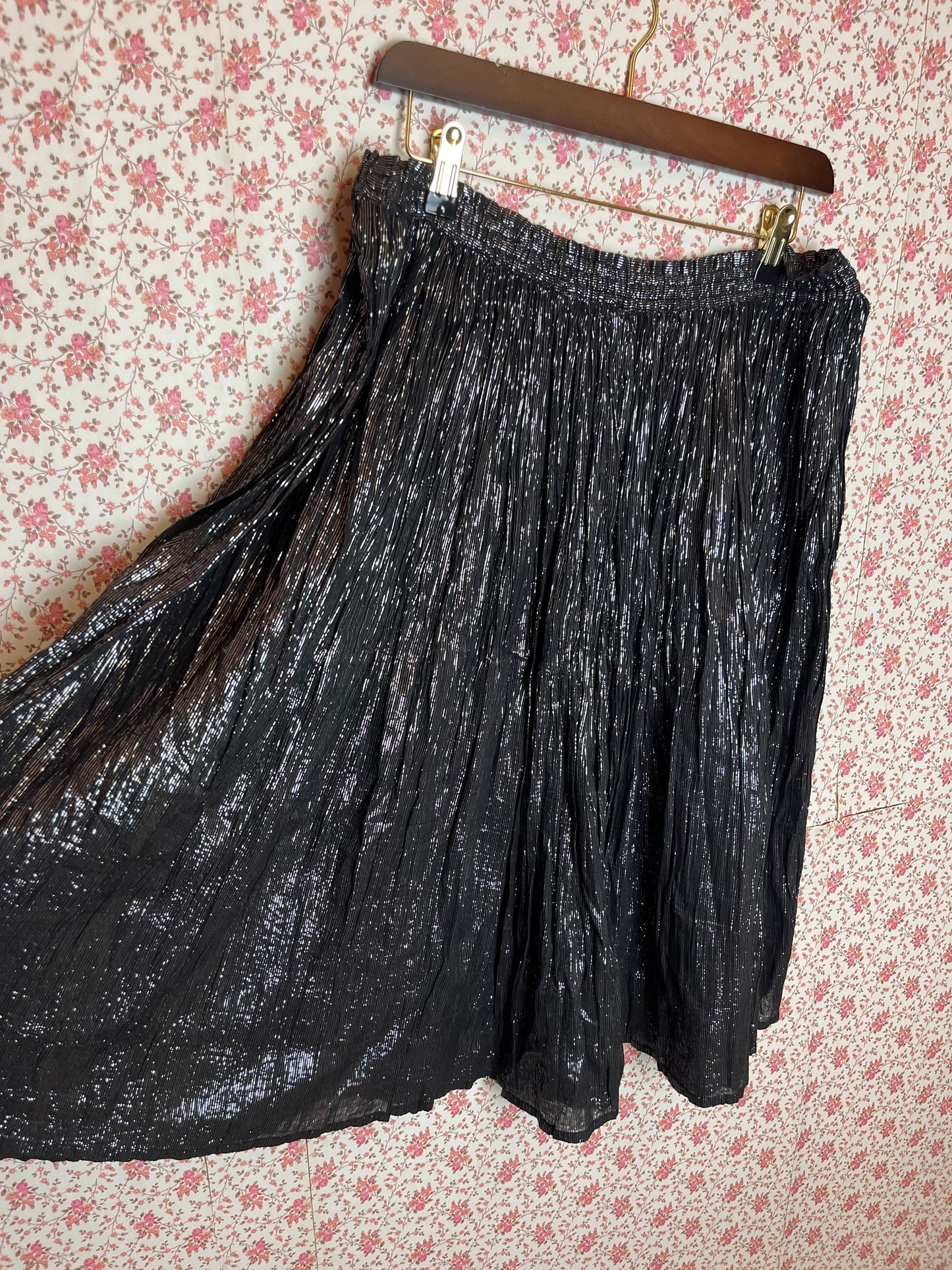 Vintage 1970s Metallic Cotton Black & Silver Crinkle Top & Skirt Set