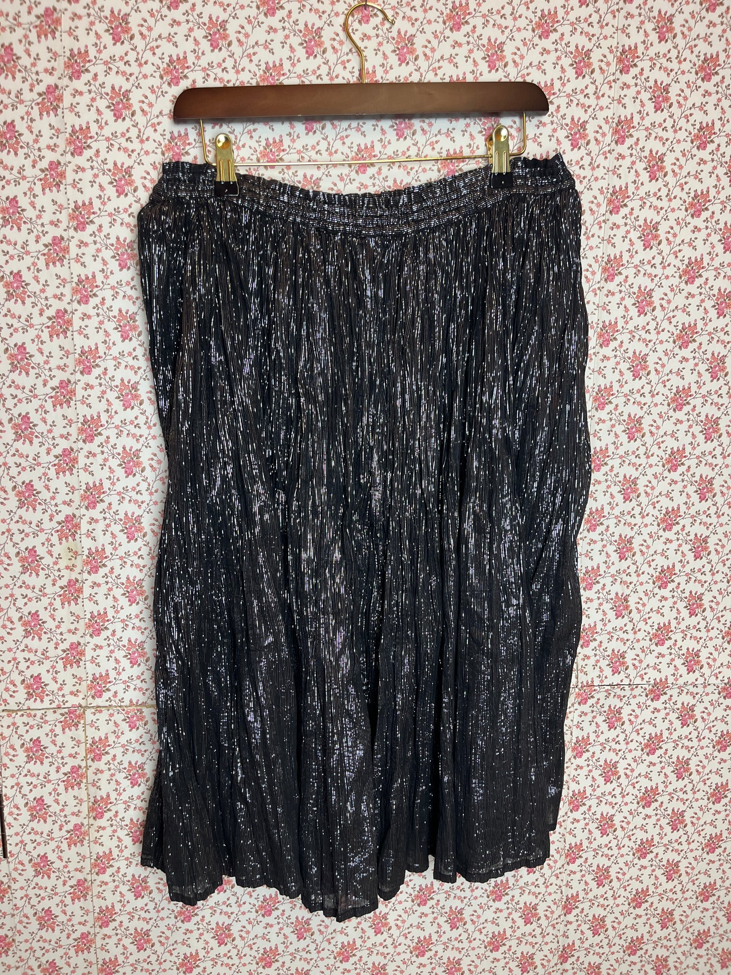 Vintage 1970s Metallic Cotton Black & Silver Crinkle Top & Skirt Set