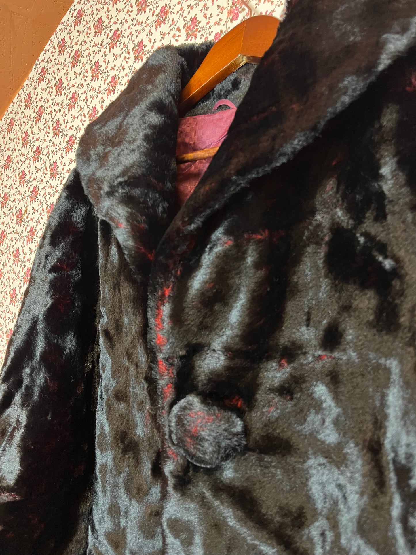 Vintage 1960s Faux Fur Cape Coat