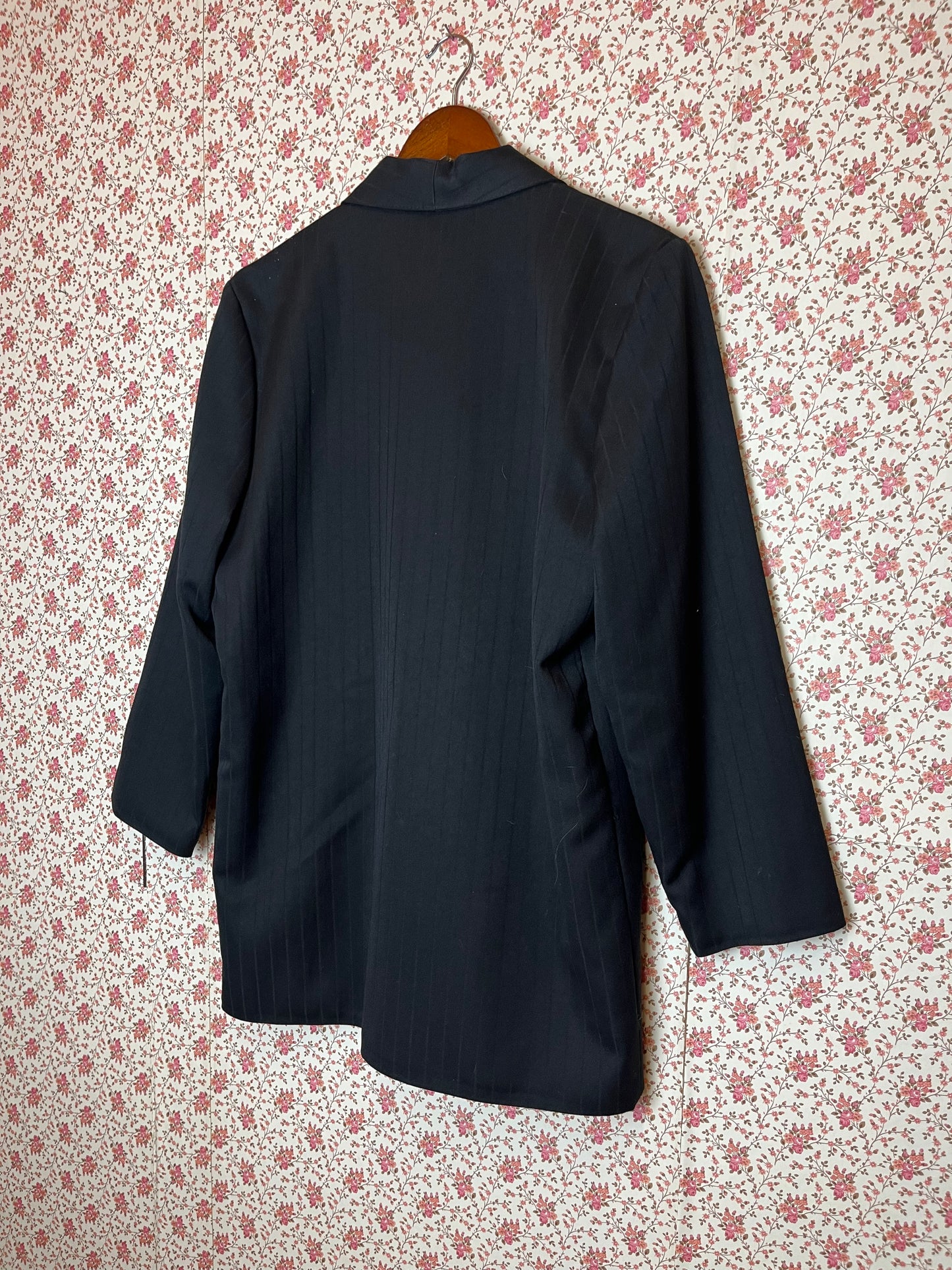 Vintage 1980s Dark Grey Pinstripe Boxy Blazer