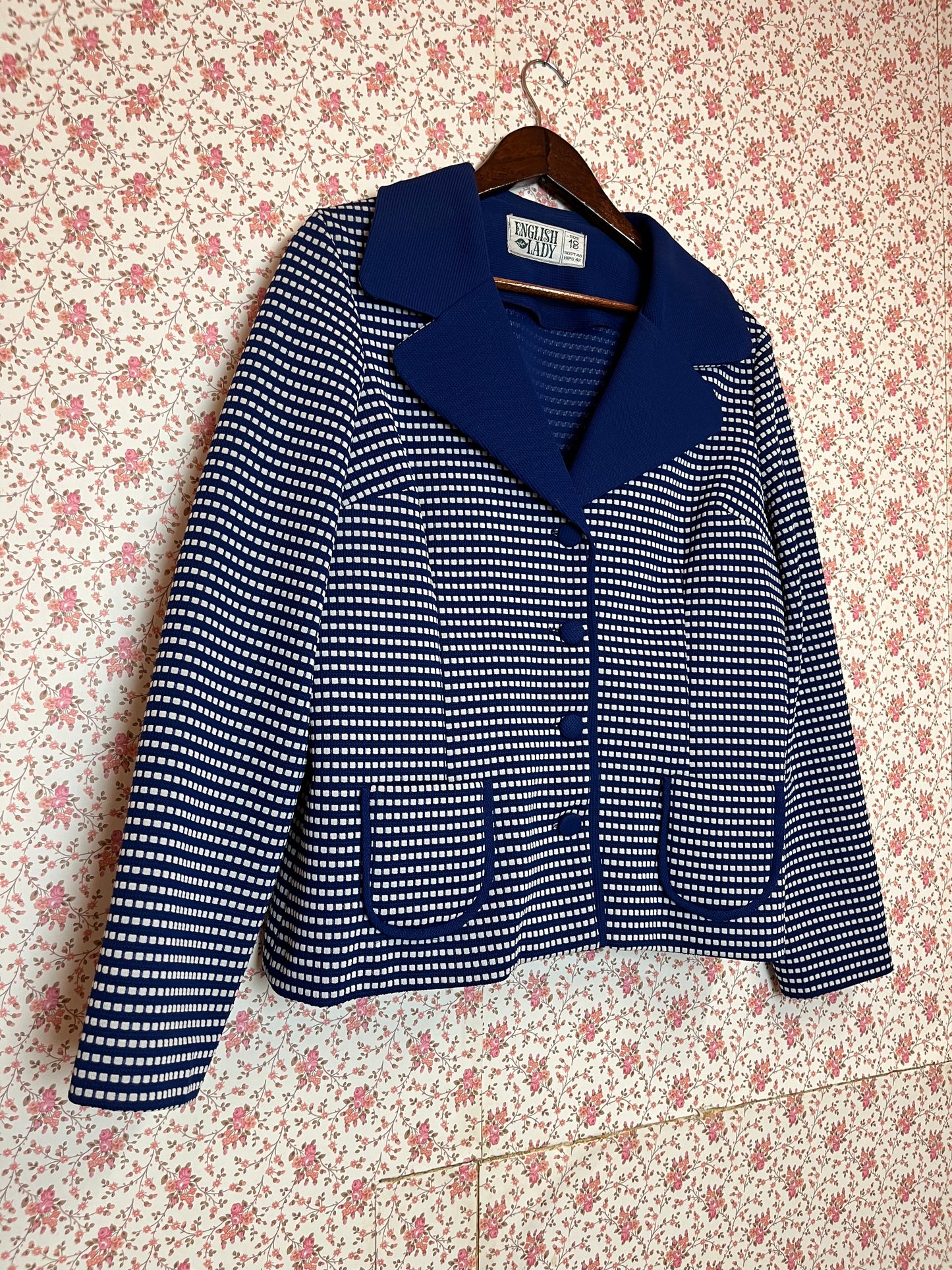 Vintage 1970s Textured Jacket & Skirt Suit Set