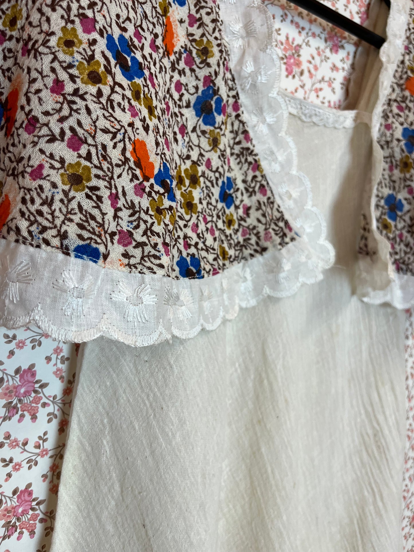 Vintage 1970s Cheesecloth Flutter Blouse