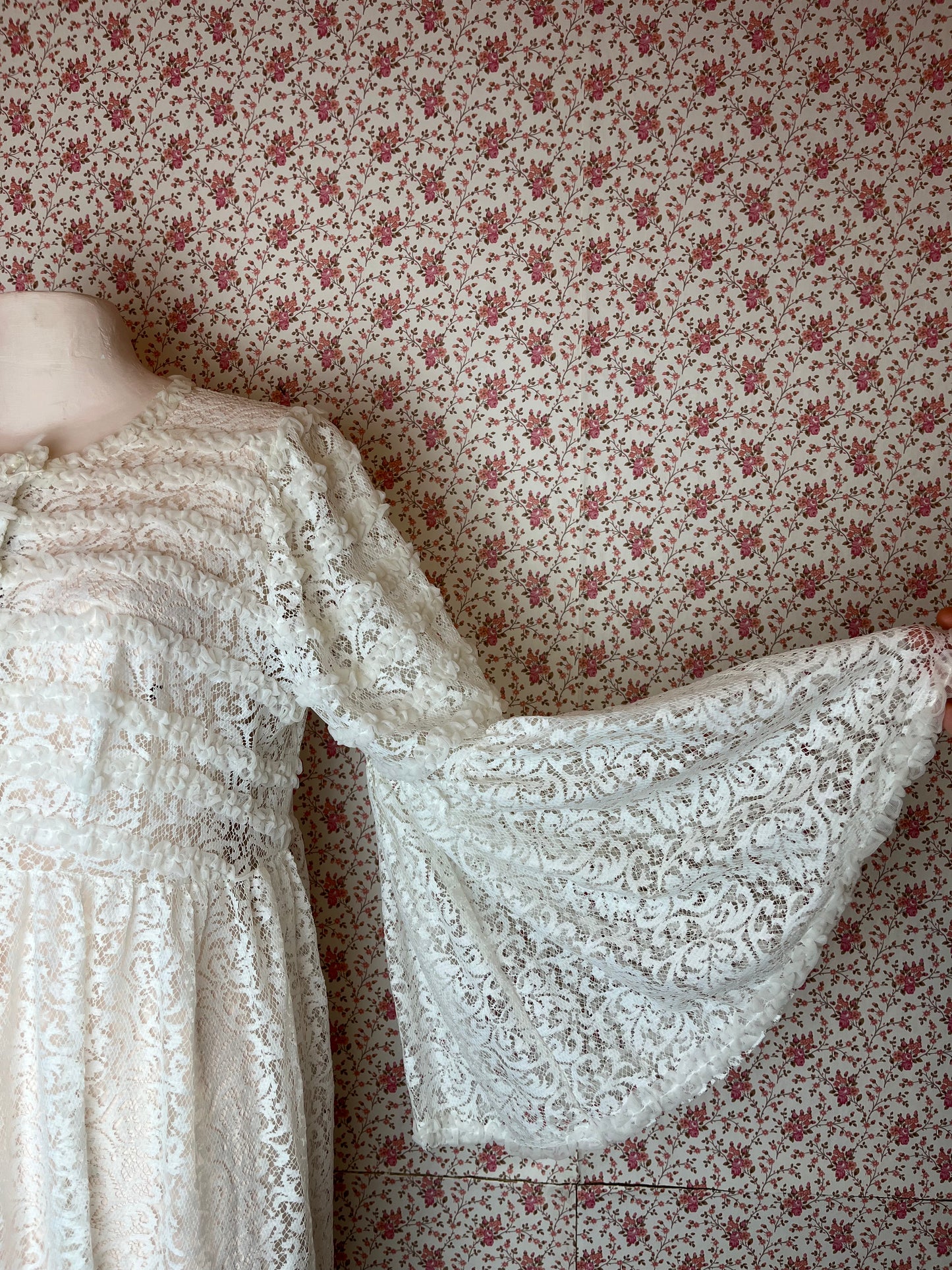 Vintage 1970s Dorothy Perkins Full Lace Sheer White Gown