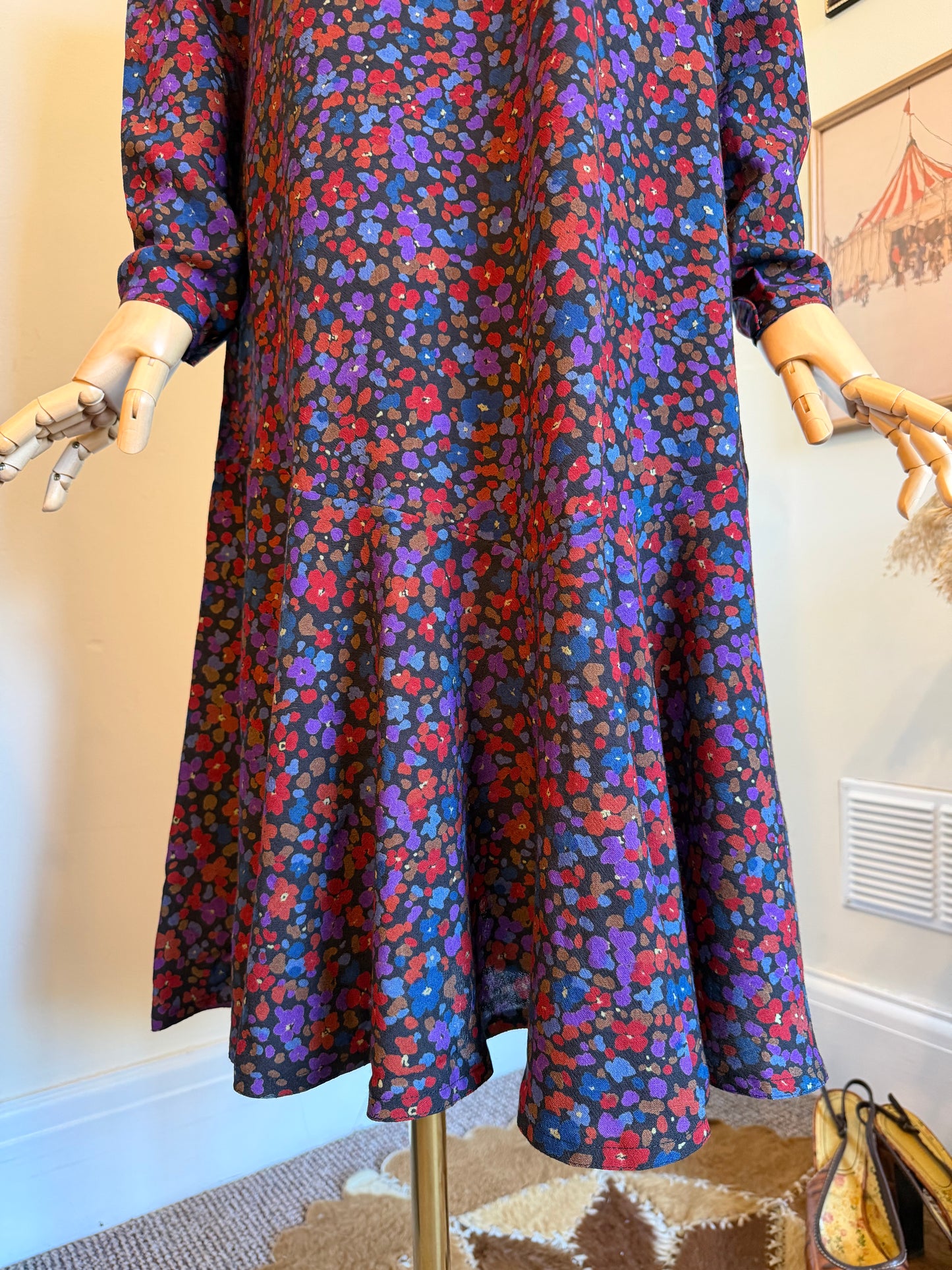 Vintage 1970s Wool Blend Ditsy Print Midi Dress - Size Small/Medium