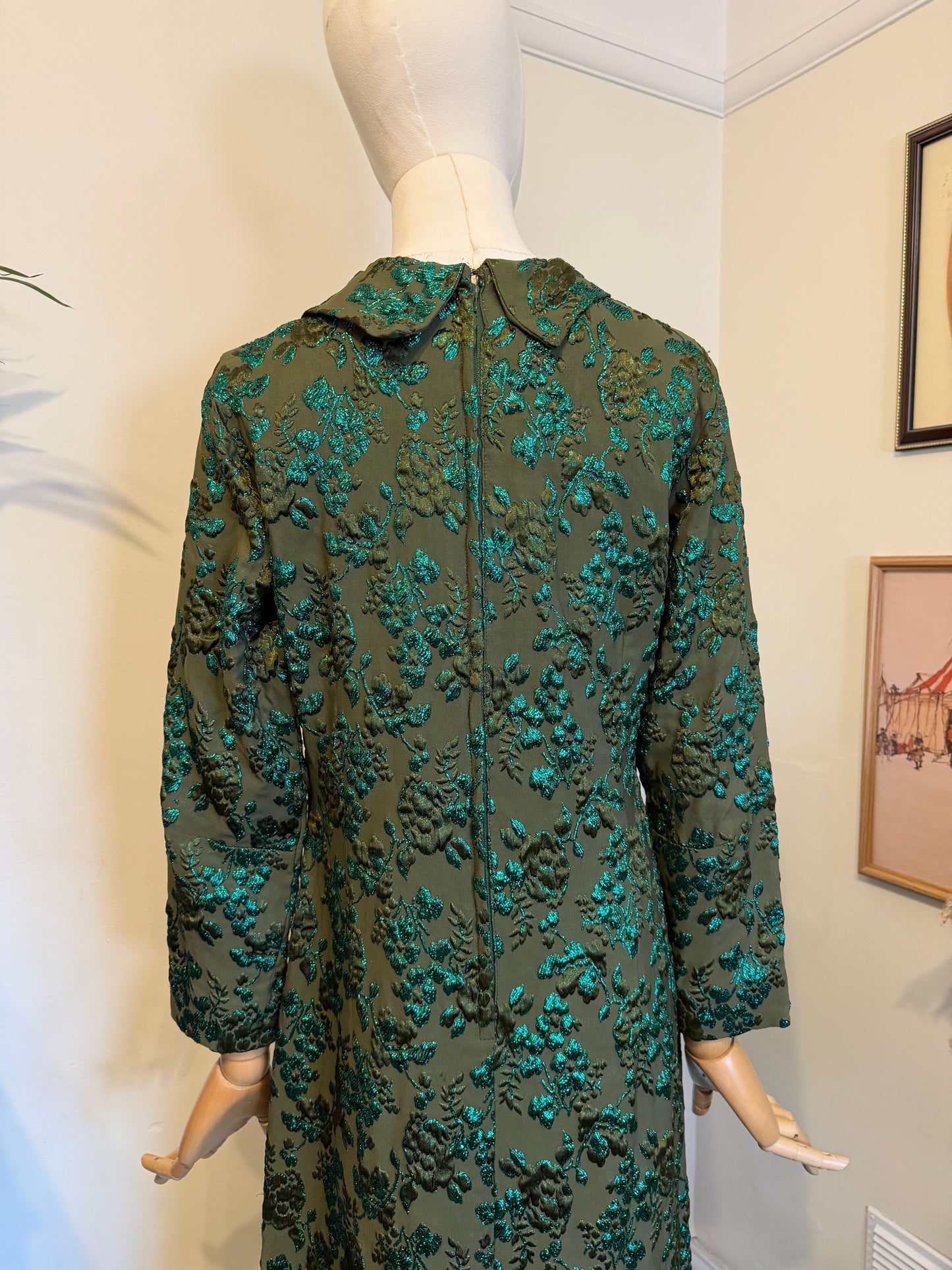 Vintage 1960s Floral Green Jacquard Column Dress - Size Medium