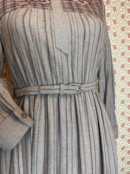 Vintage 1940s Style Woven Wool Purple & Grey Full Skirt Dress