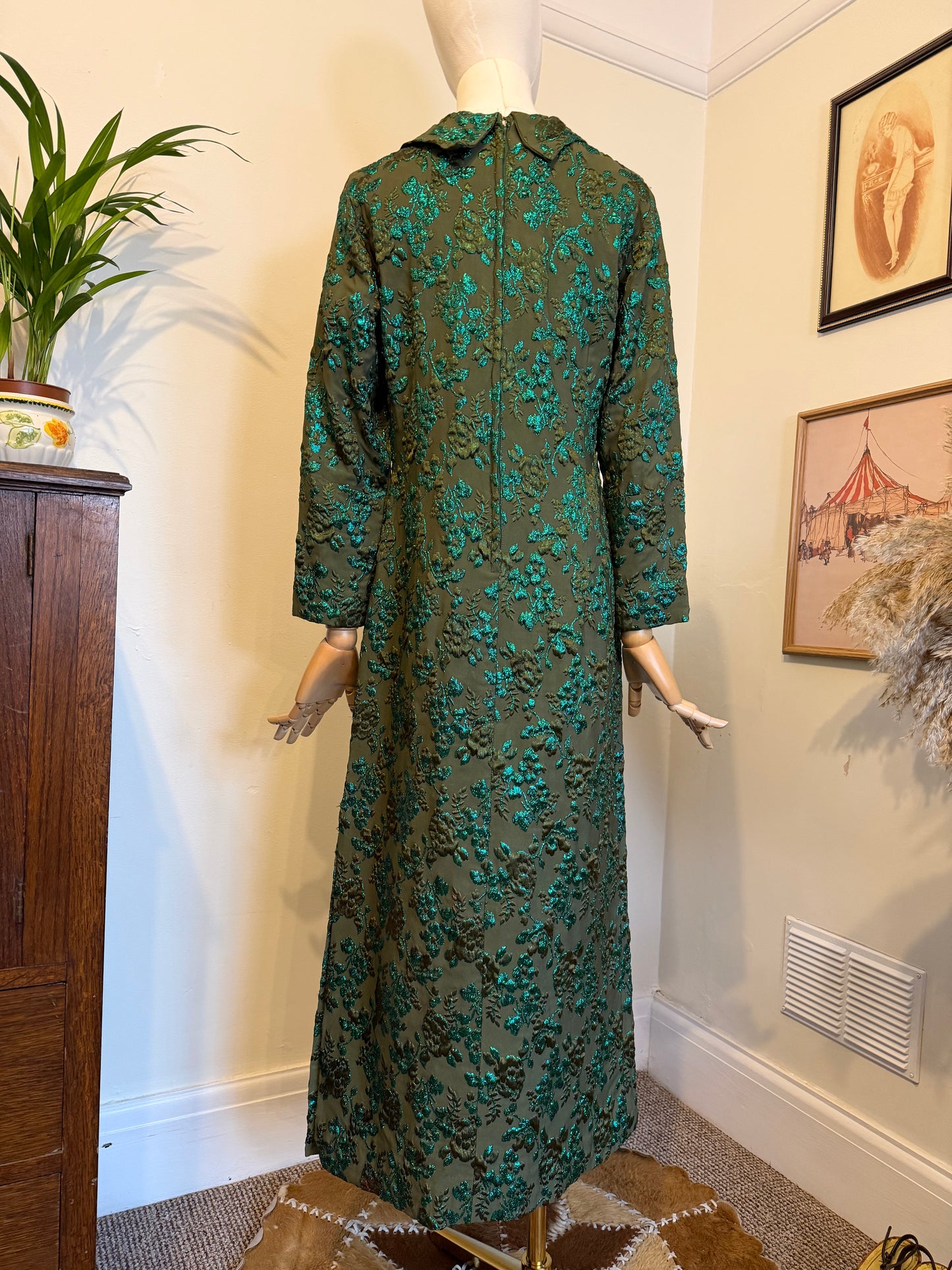 Vintage 1960s Floral Green Jacquard Column Dress - Size Medium