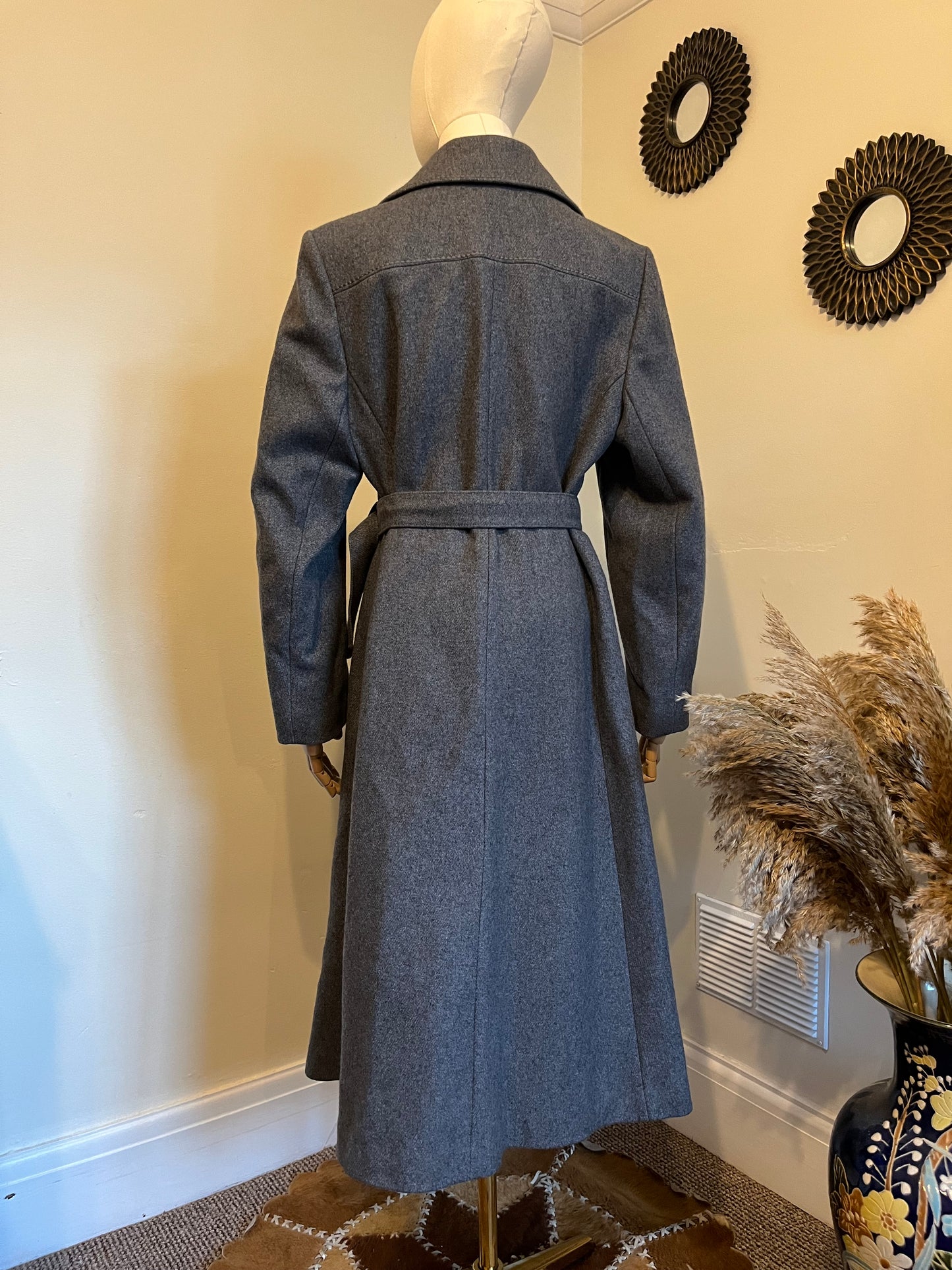 Vintage 1970s Tailored Wool Coat
