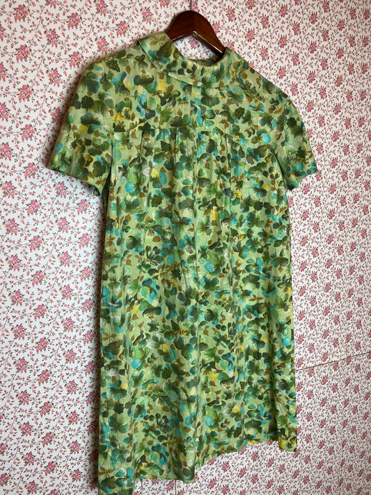 Vintage Hand Made 1960s Collared Floral Smock Dress