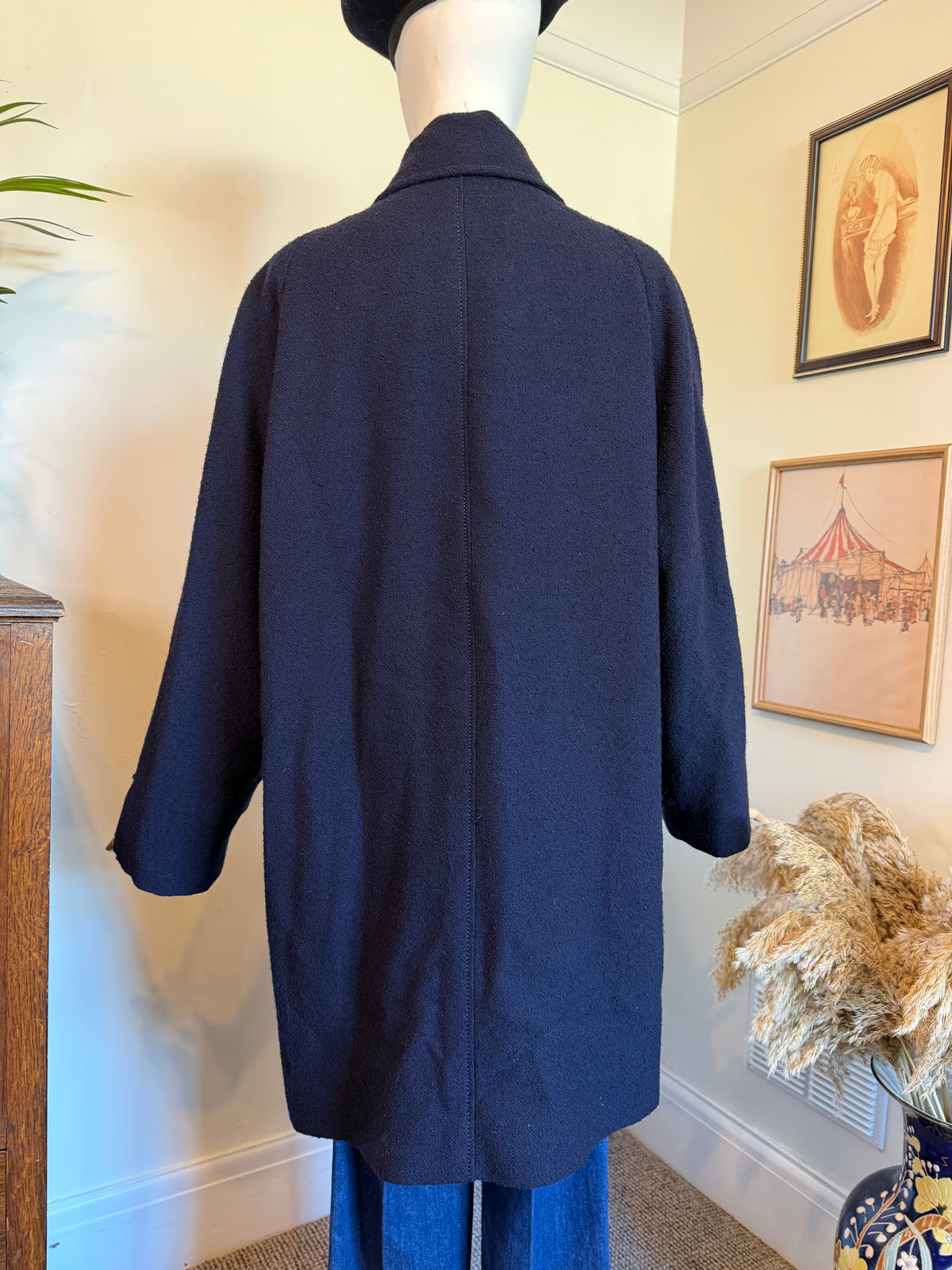 Vintage 1980s Jaeger Navy Blue Pure Wool Gold Button Coat - Size Large