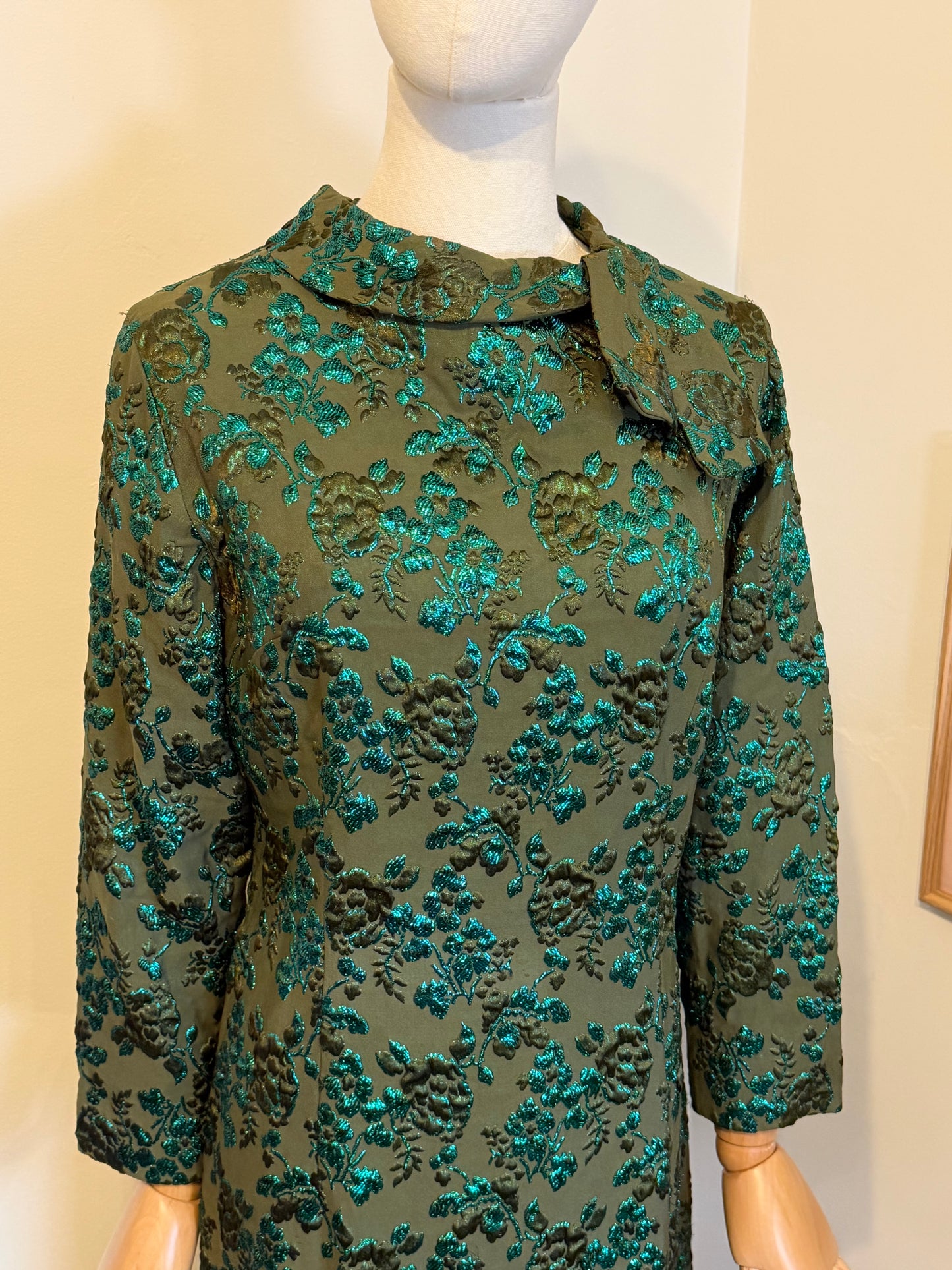 Vintage 1960s Floral Green Jacquard Column Dress - Size Medium