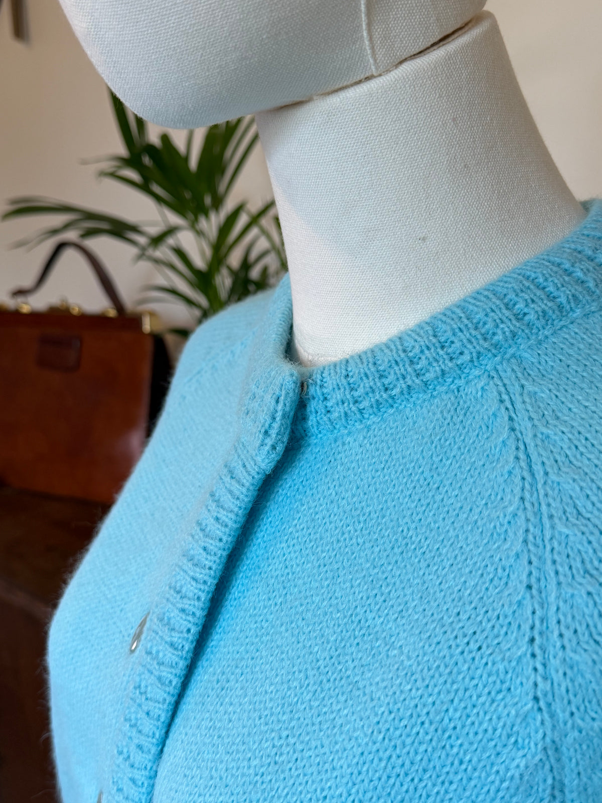 Vintage 1960s Turquoise Blue Fine Knit Button Front Cardigan - Size Medium