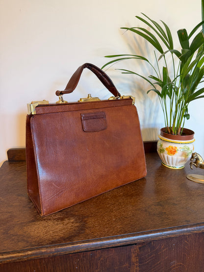 Vintage 1960s Brown Leather Structured Doctor Bag