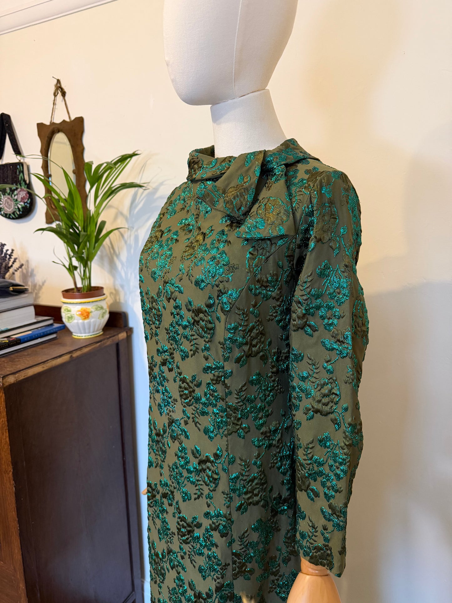 Vintage 1960s Floral Green Jacquard Column Dress - Size Medium
