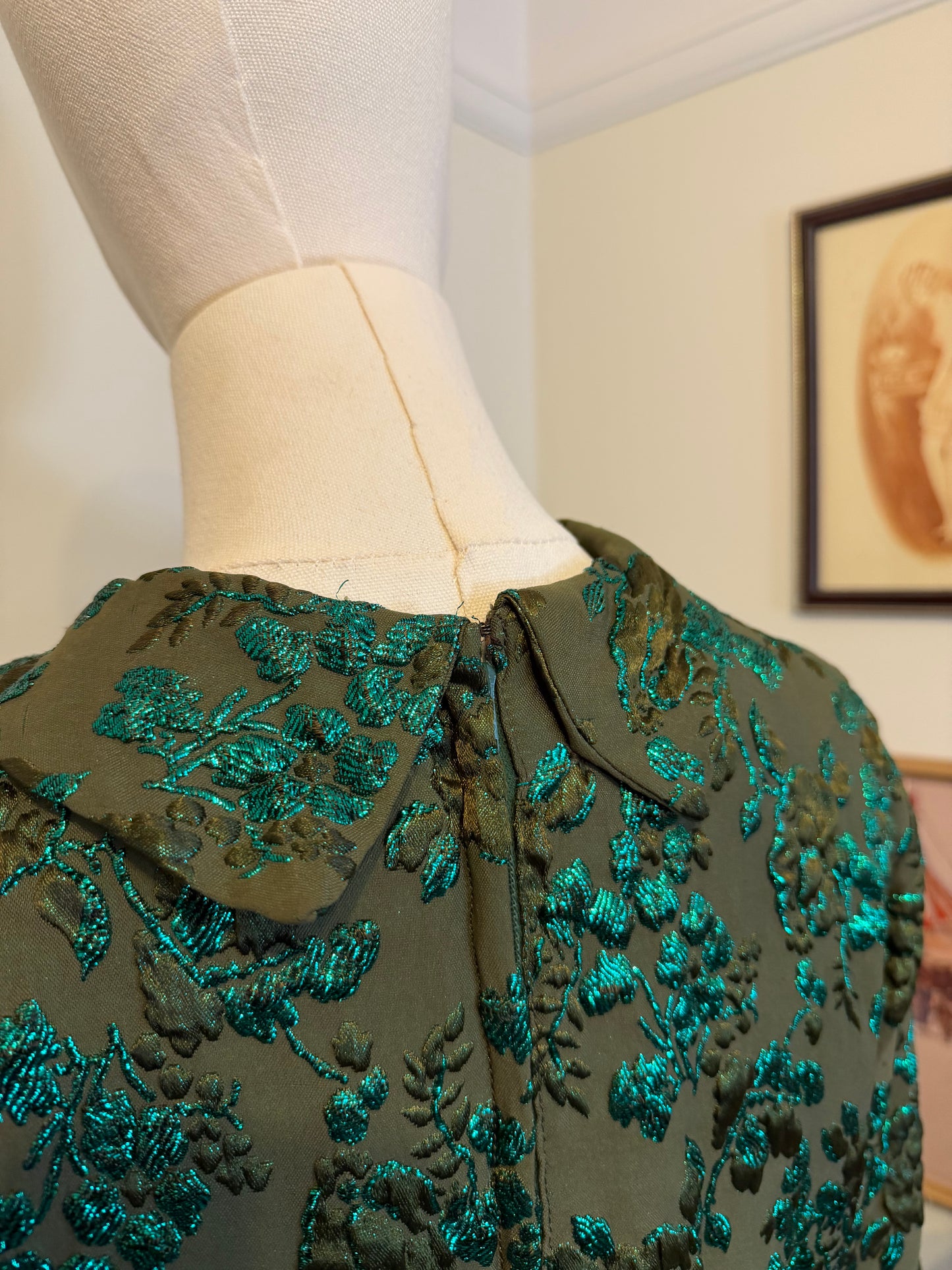 Vintage 1960s Floral Green Jacquard Column Dress - Size Medium