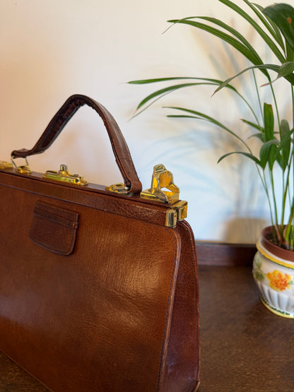 Vintage 1960s Brown Leather Structured Doctor Bag