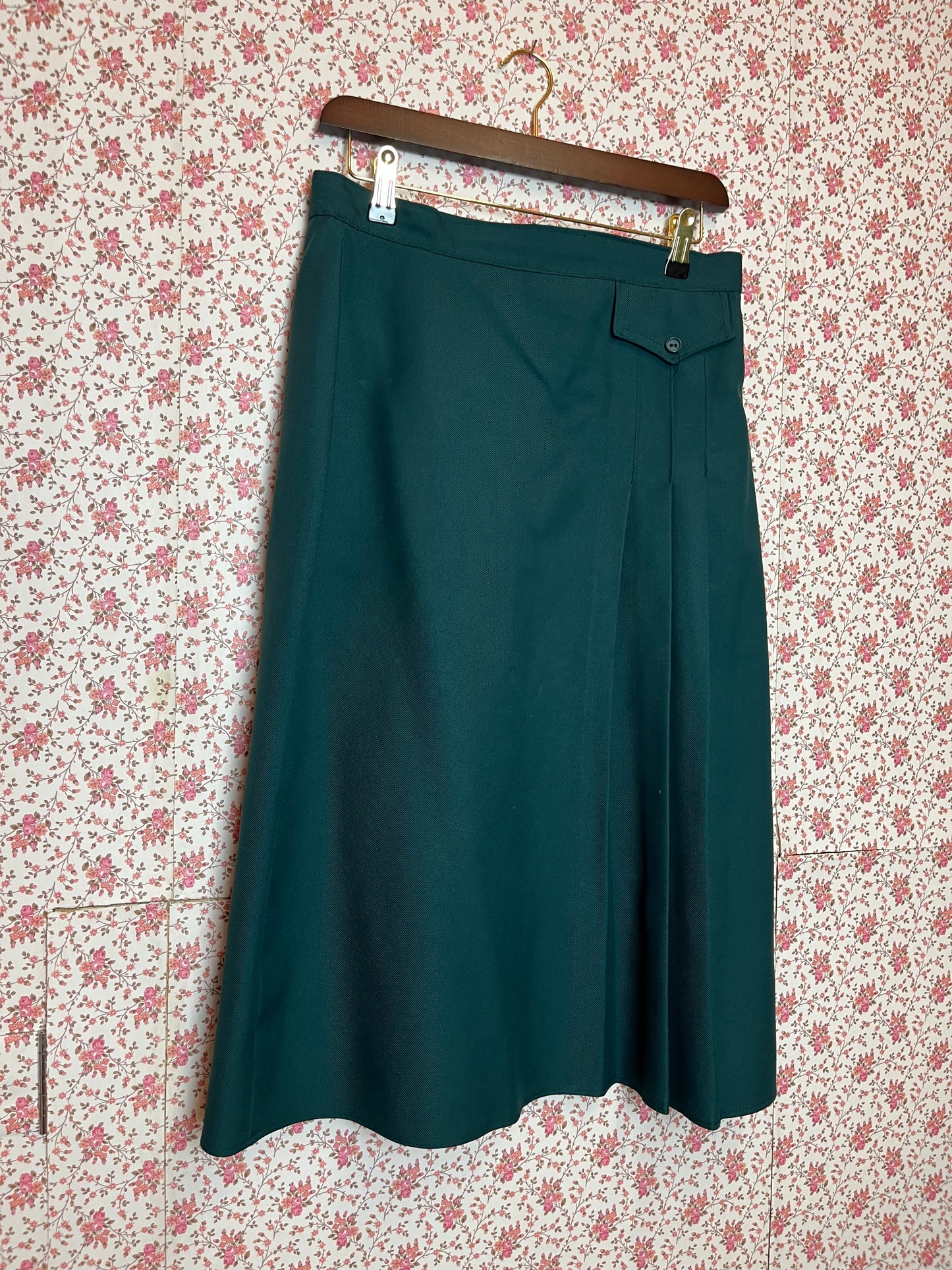 Vintage 1970s Dark Green Pleat Detail Midi Skirt